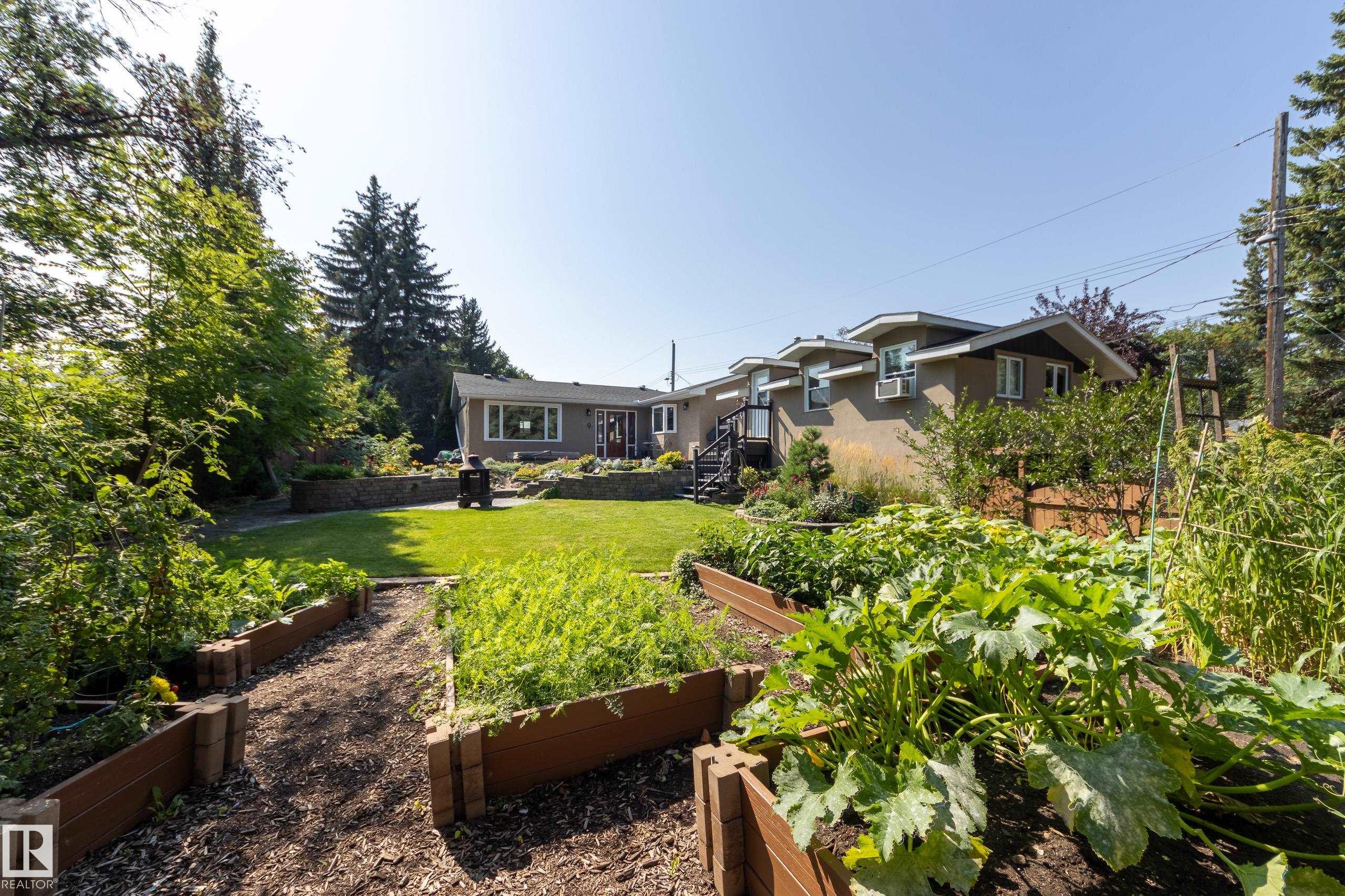 Photo 70 at 7216 103 Avenue NW, Terrace Heights, Edmonton