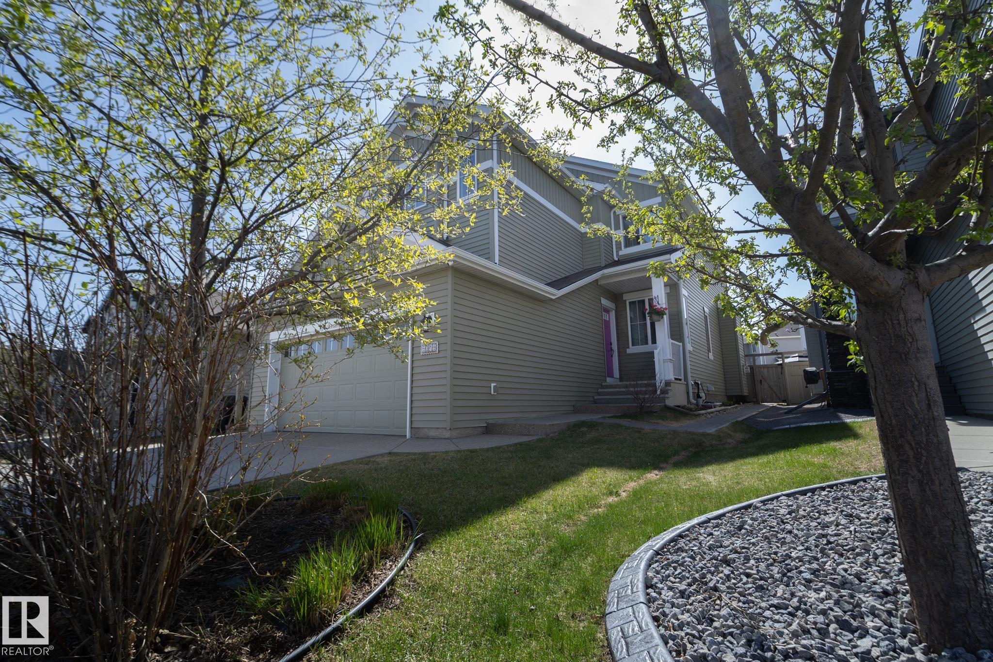 5315 17 Avenue SW, Walker, Edmonton 2