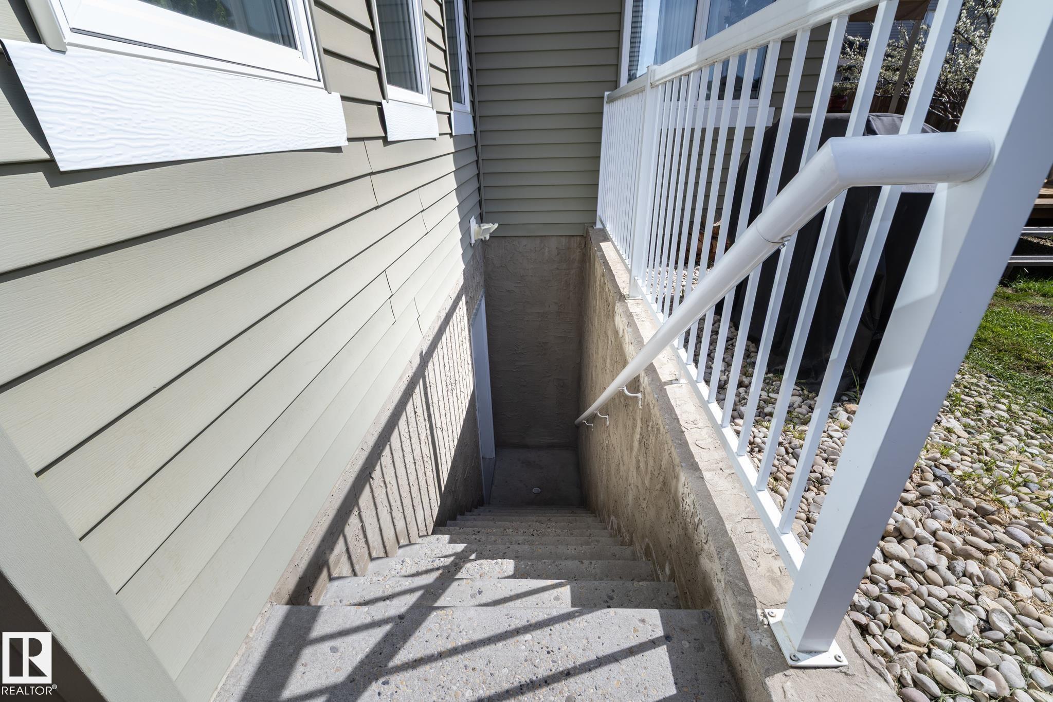 Photo 4 at 5315 17 Avenue SW, Walker, Edmonton