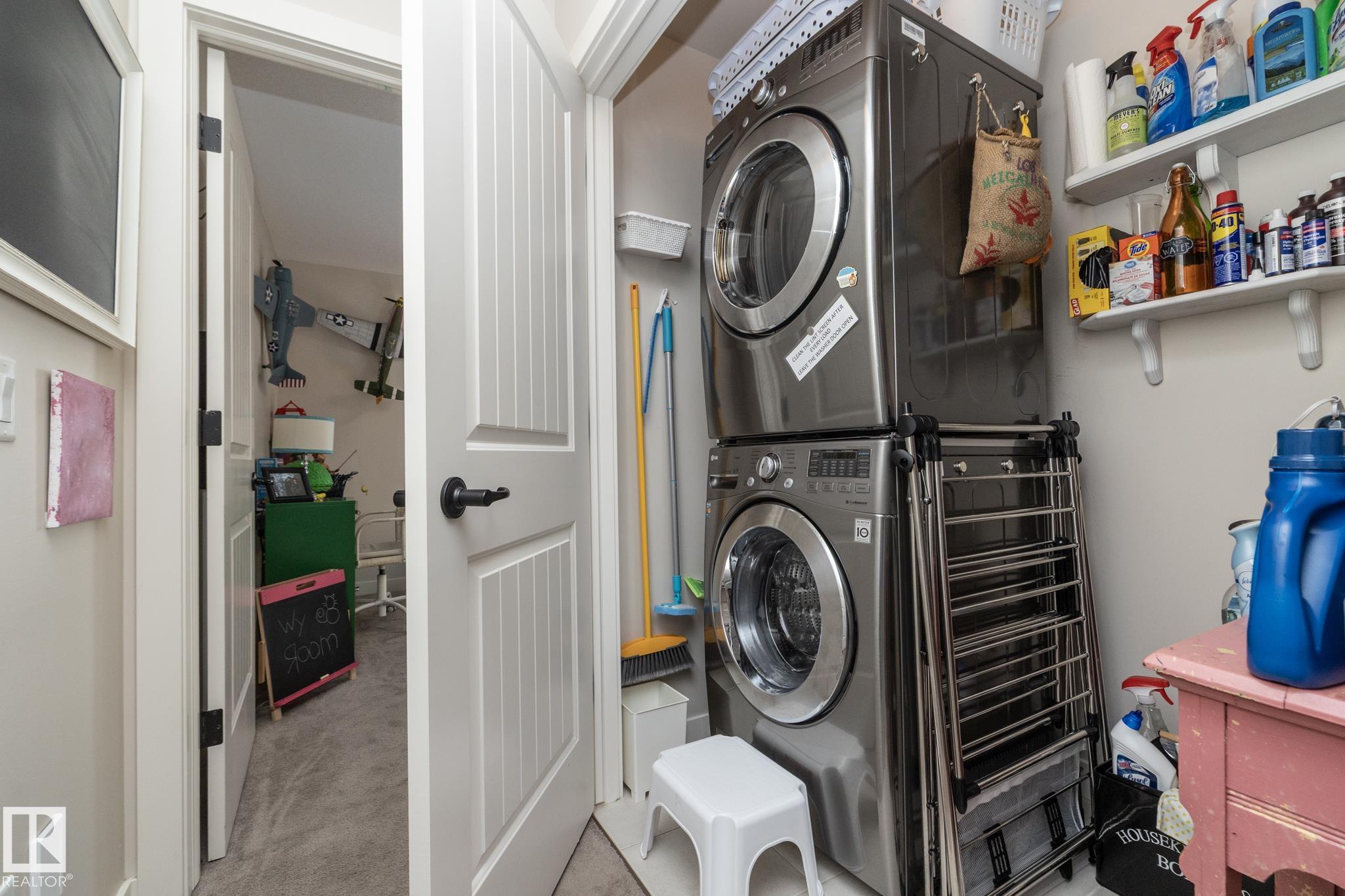 Photo 32 at 5315 17 Avenue SW, Walker, Edmonton
