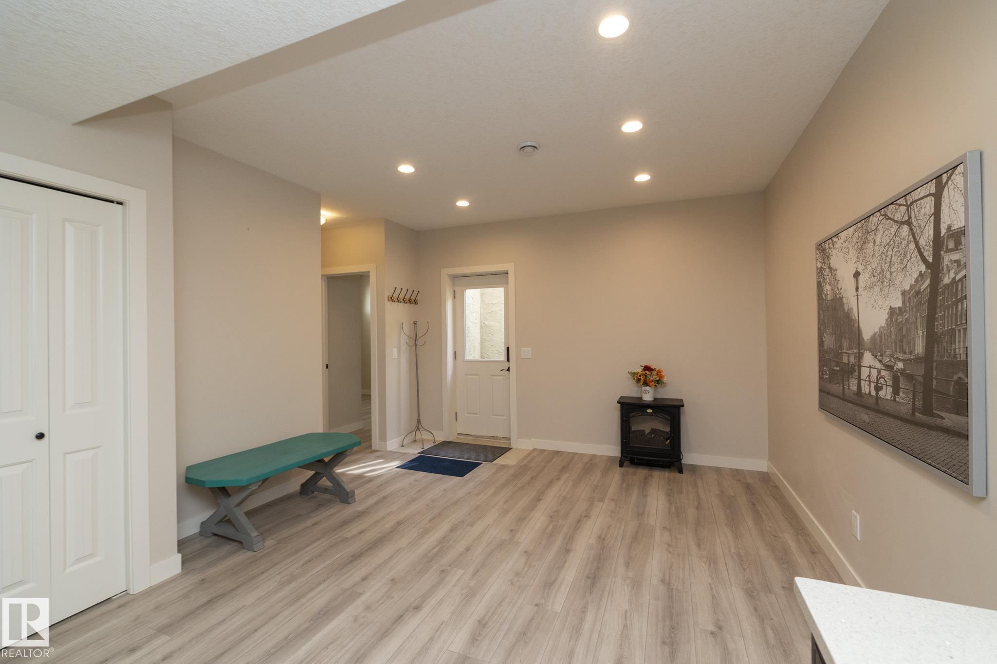 Photo 41 at 5315 17 Avenue SW, Walker, Edmonton