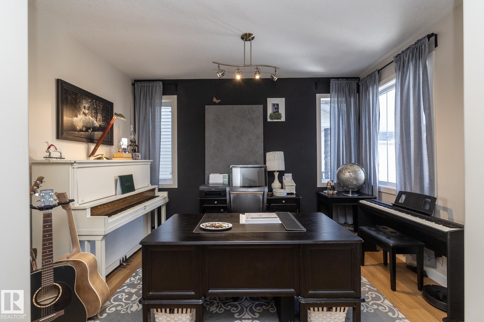 Photo 8 at 5315 17 Avenue SW, Walker, Edmonton