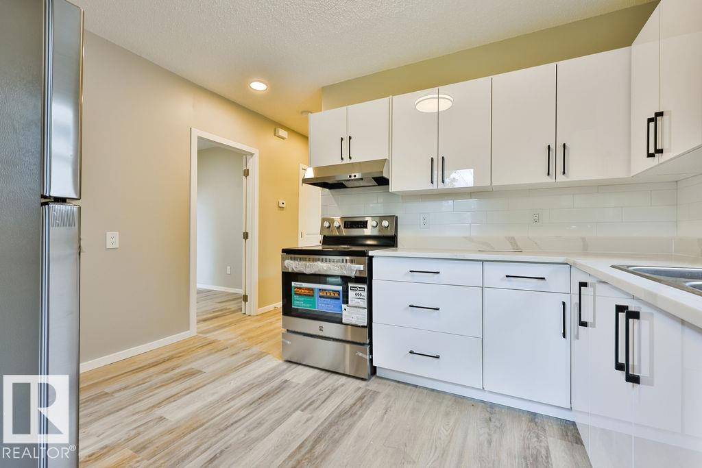 Photo 18 at 11241 88 Street NW, Parkdale, Edmonton