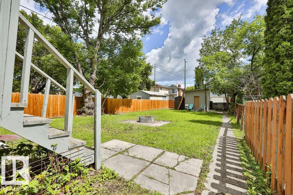 Photo 36 at 11241 88 Street NW, Parkdale, Edmonton