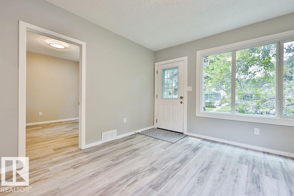 Photo 5 at 11241 88 Street NW, Parkdale, Edmonton