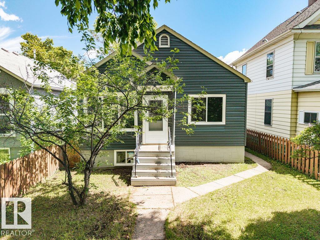 Photo 41 at 11241 88 Street NW, Parkdale, Edmonton