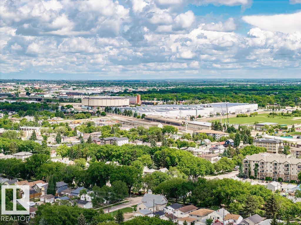 Photo 54 at 11241 88 Street NW, Parkdale, Edmonton