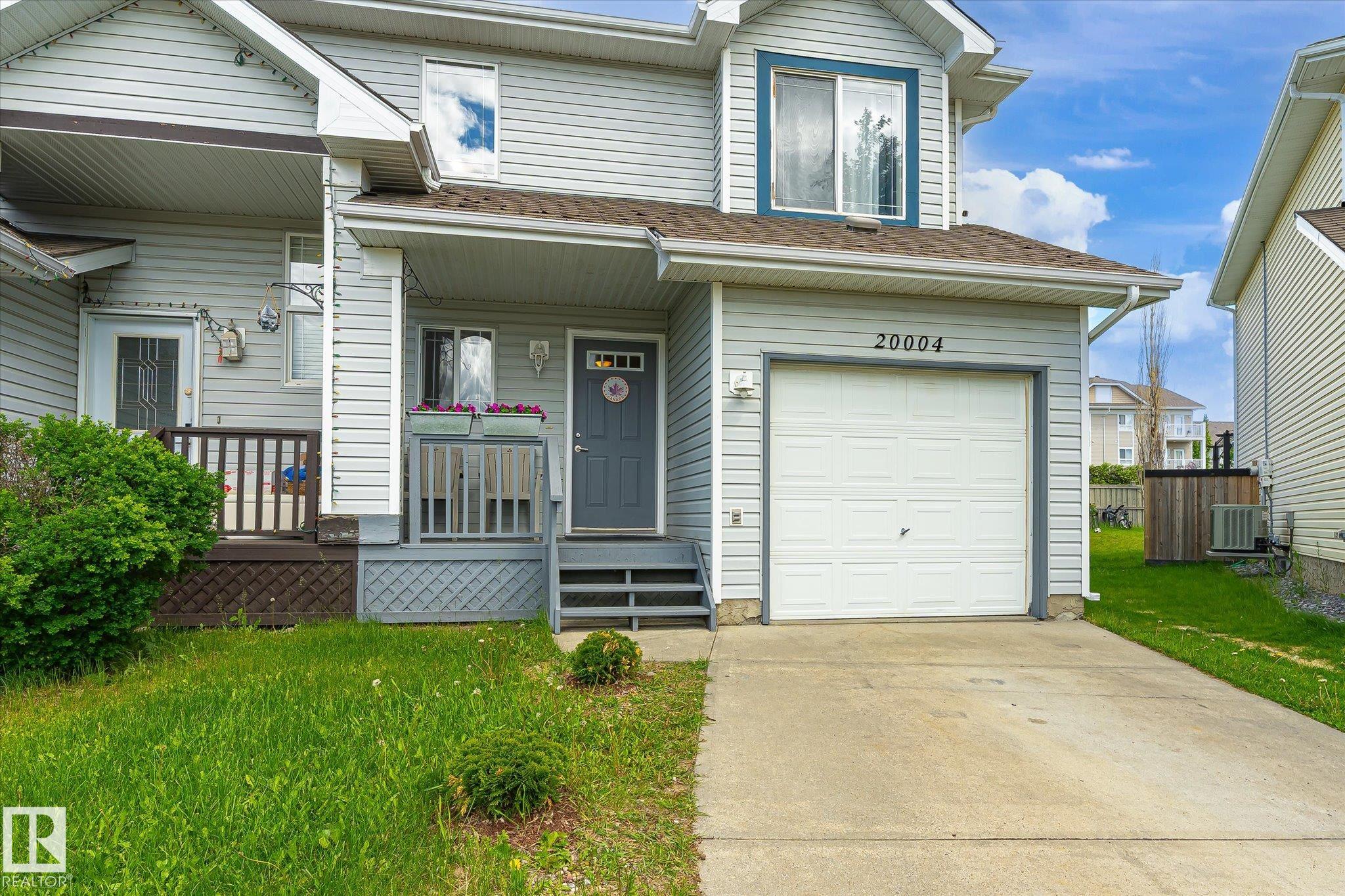 Photo 6 at 20004 54a Avenue NW, The Hamptons, Edmonton