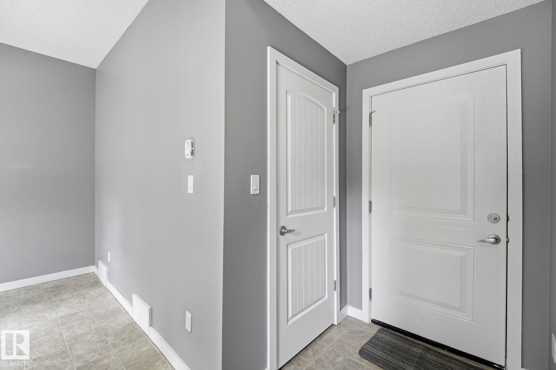 Photo 3 at 23 - 655 Watt Boulevard SW, Walker, Edmonton