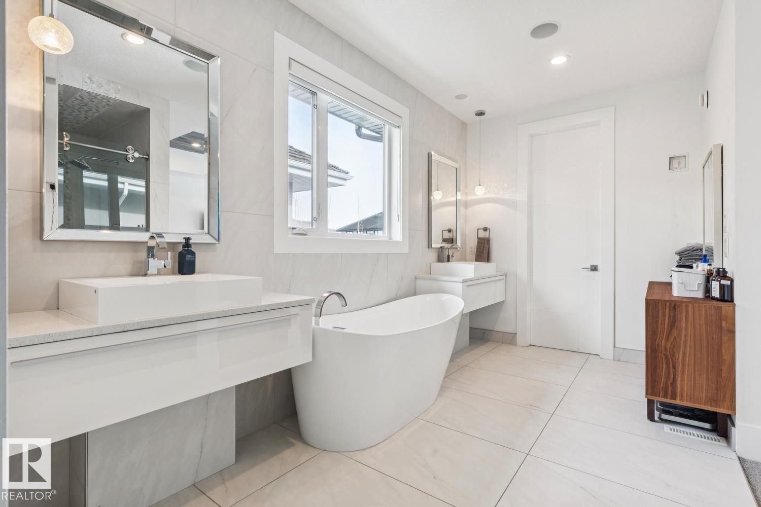 Photo 37 at 3631 Westcliff Way SW, Windermere, Edmonton