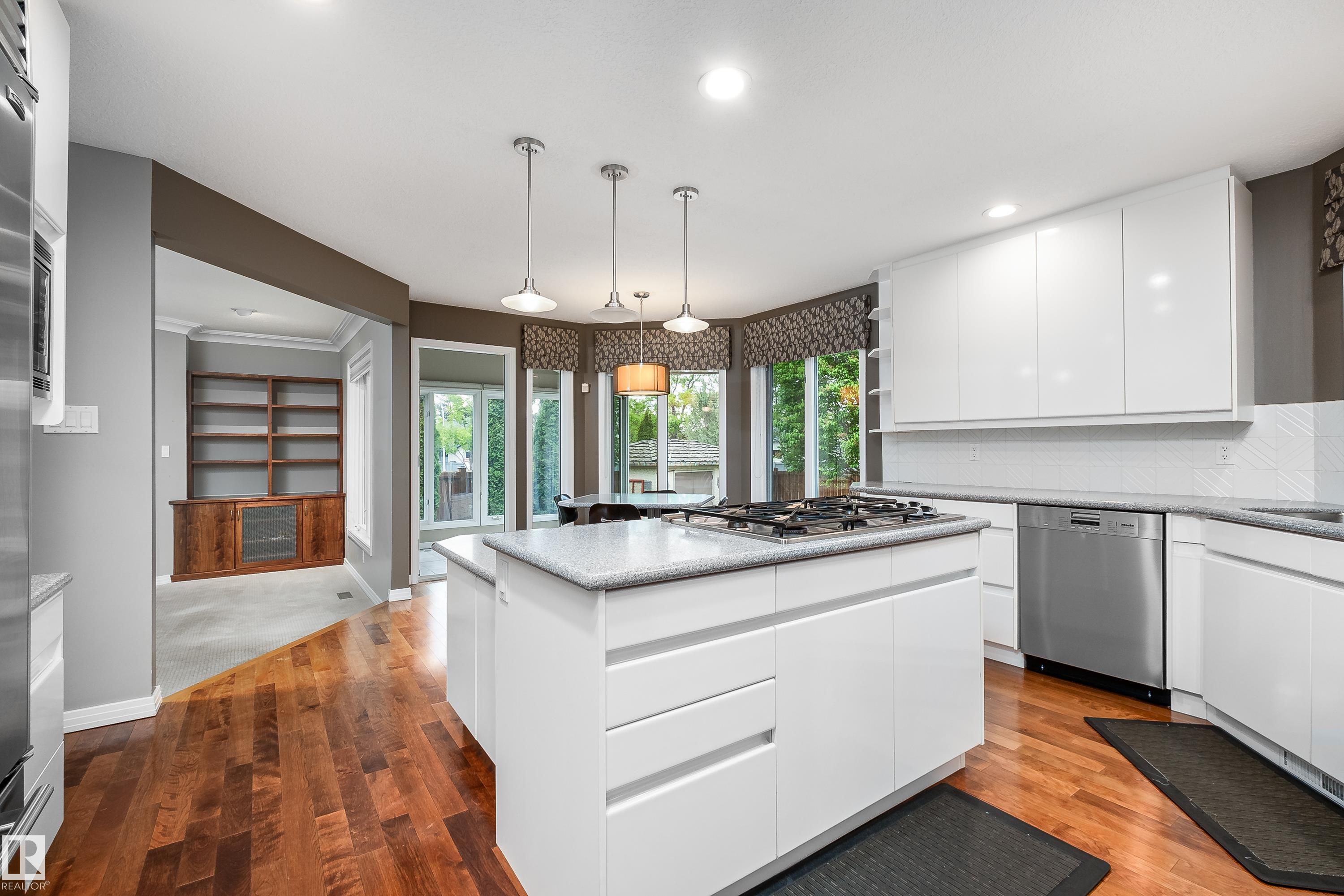 Photo 16 at 582 Buchanan Road NW, Bulyea Heights, Edmonton