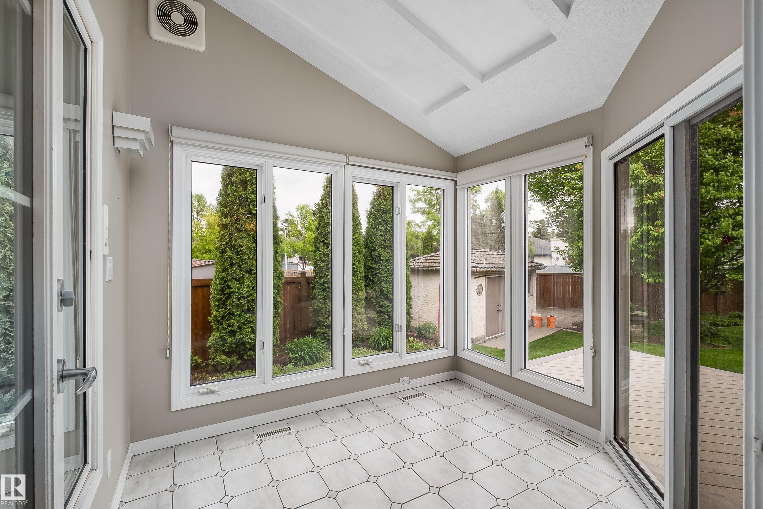 Photo 22 at 582 Buchanan Road NW, Bulyea Heights, Edmonton