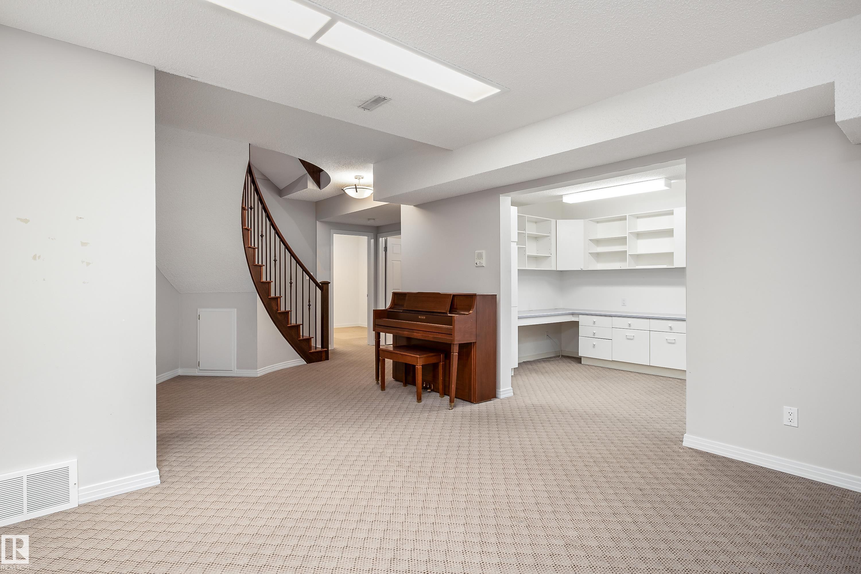 Photo 42 at 582 Buchanan Road NW, Bulyea Heights, Edmonton