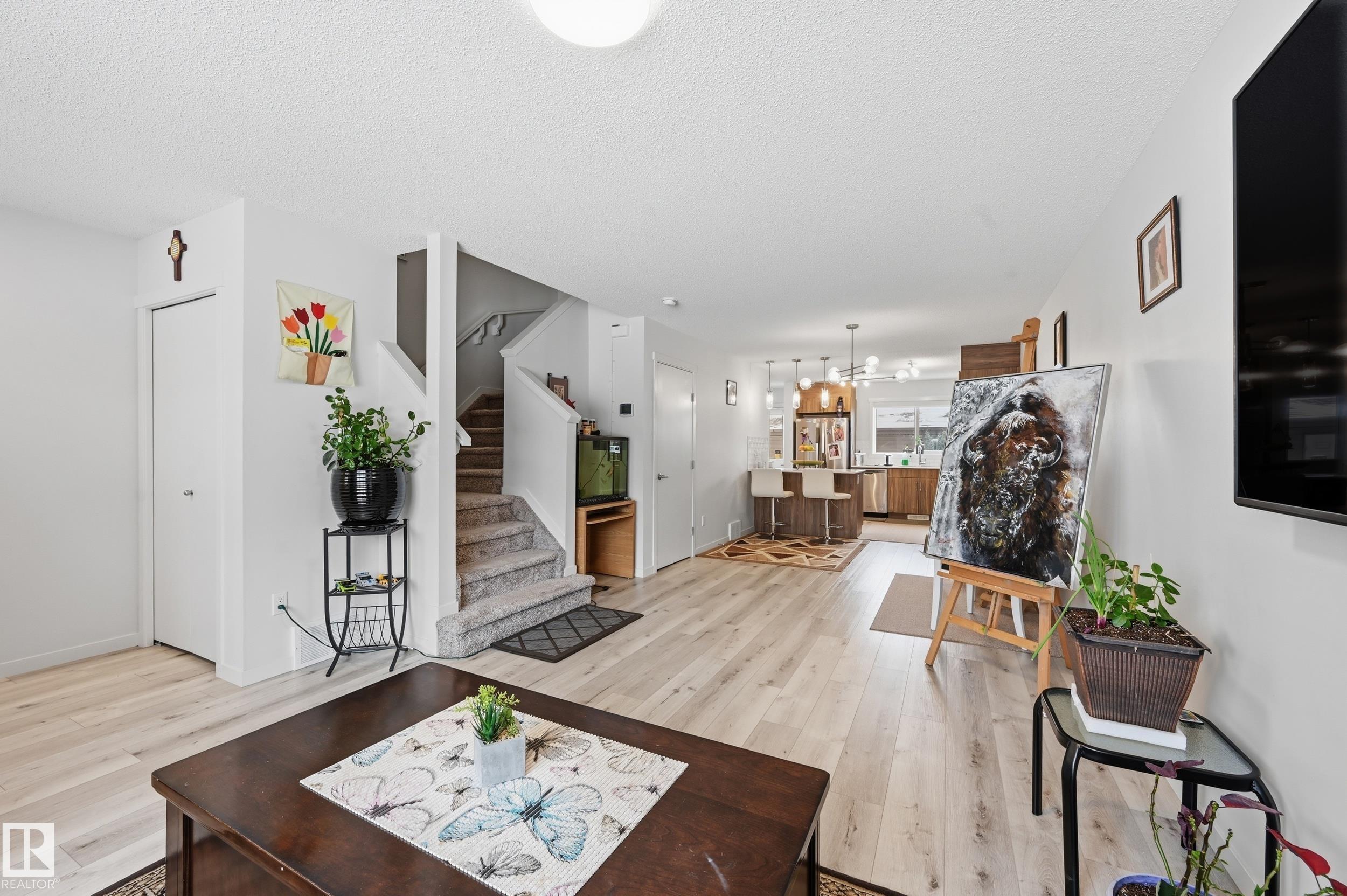 Photo 9 at 2608 201 Street NW, The Uplands, Edmonton