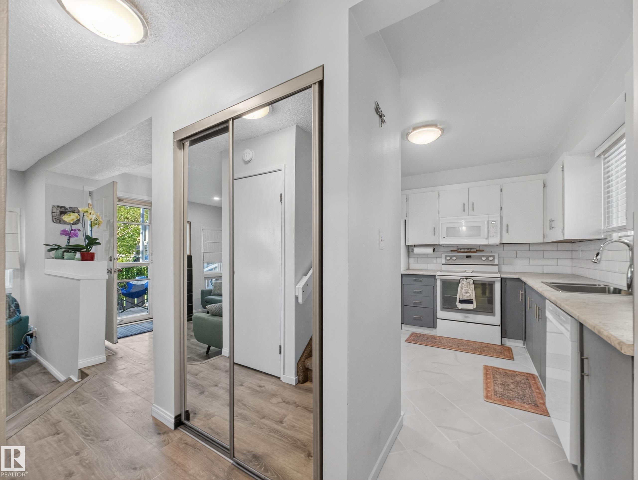 Photo 20 at 17 - 15710 Beaumaris Road NW, Beaumaris, Edmonton