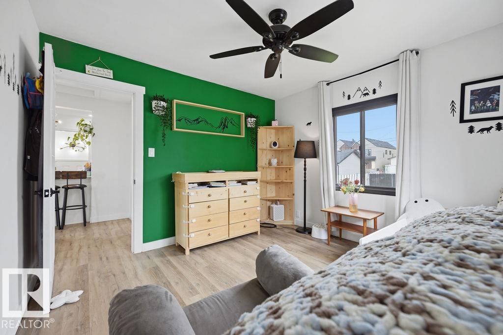 Photo 23 at 10932 151 Street NW, High Park, Edmonton