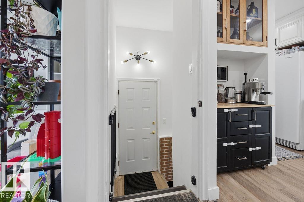 Photo 24 at 10932 151 Street NW, High Park, Edmonton