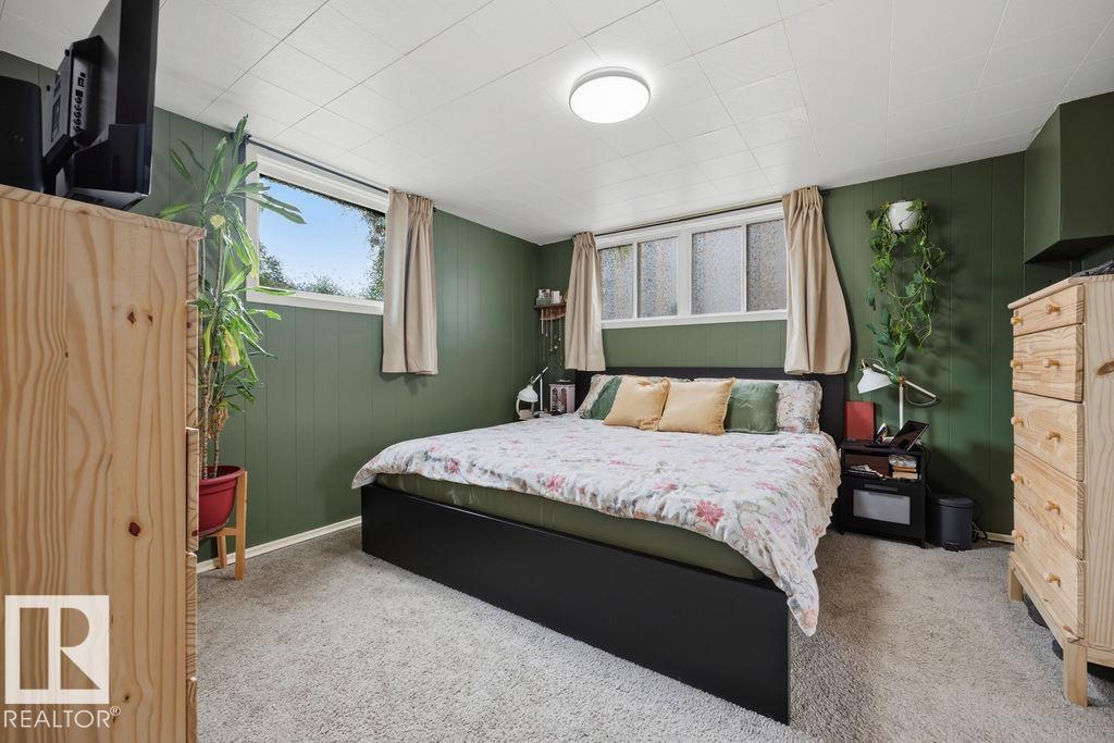 Photo 33 at 10932 151 Street NW, High Park, Edmonton