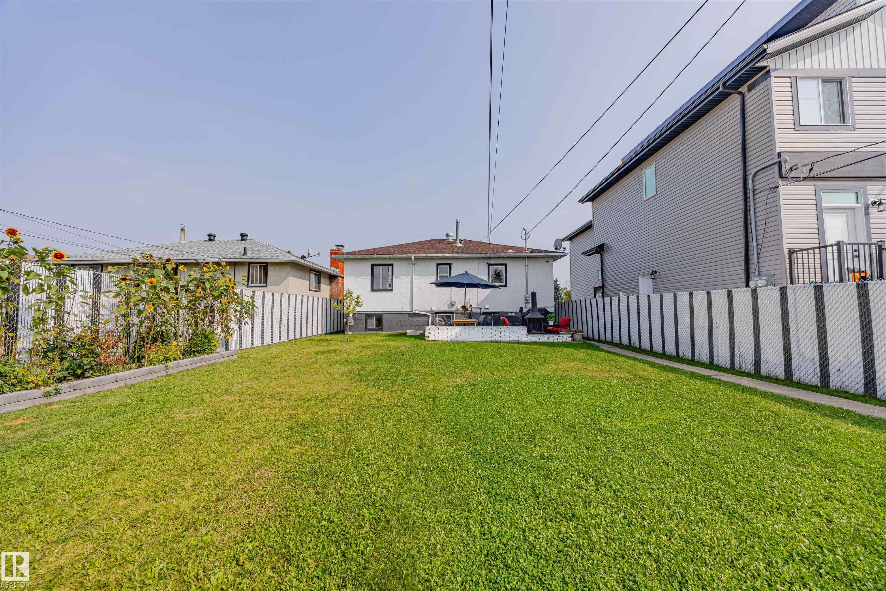 Photo 45 at 10932 151 Street NW, High Park, Edmonton