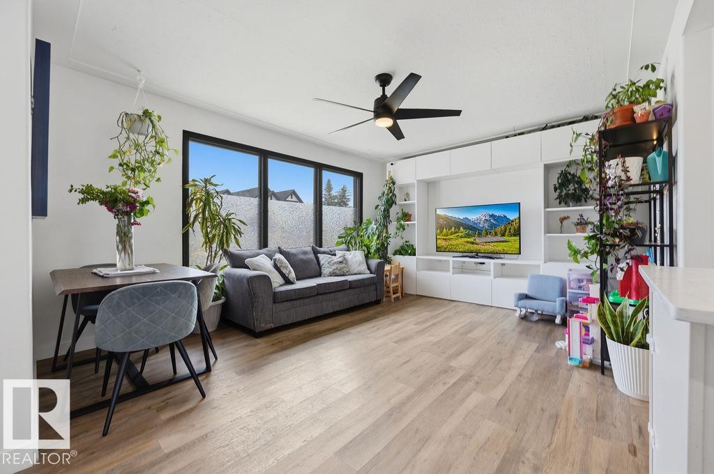 Photo 8 at 10932 151 Street NW, High Park, Edmonton