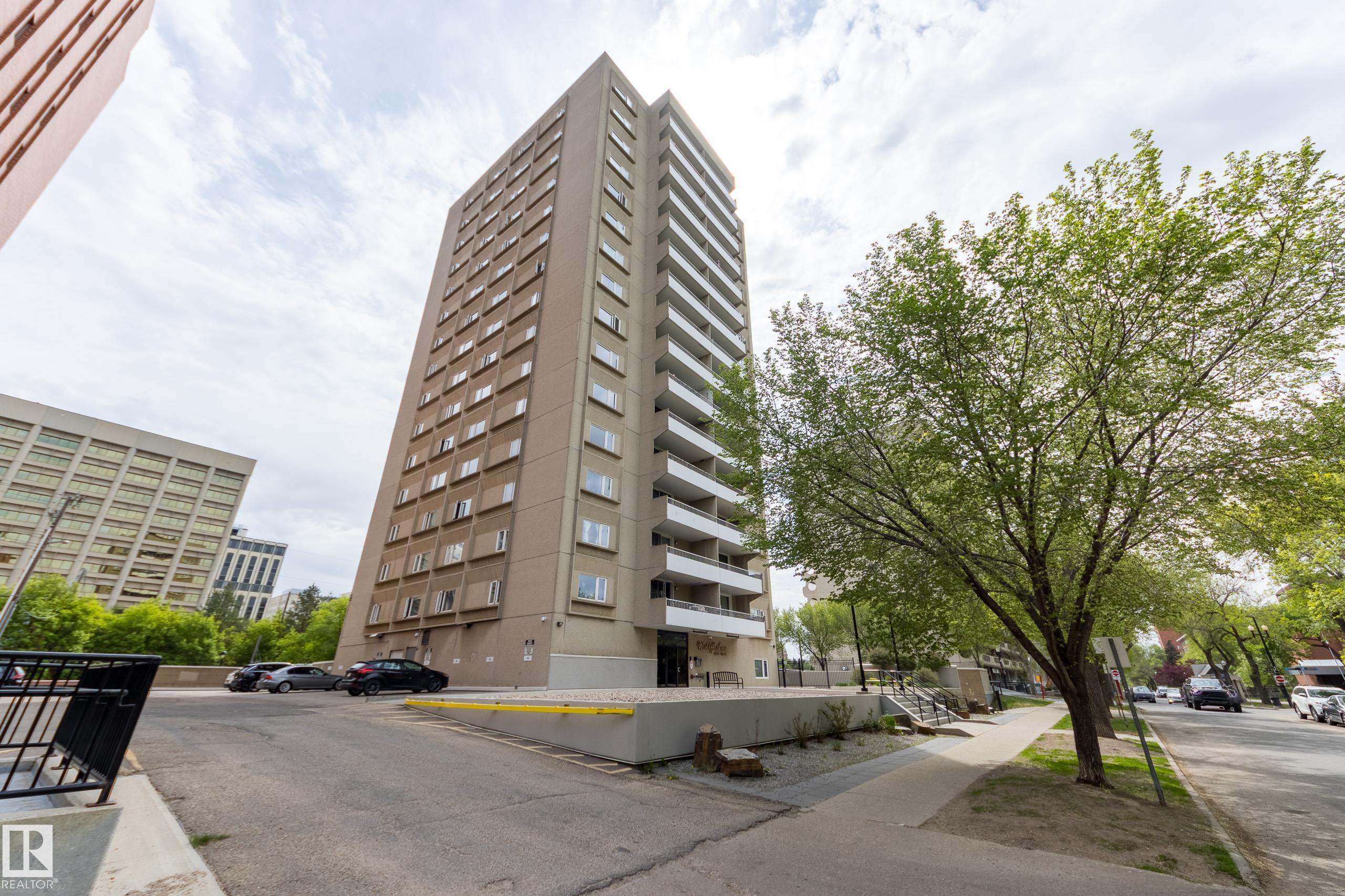 Photo 37 at 9909 110 Street NW, Wîhkwêntôwin, Edmonton