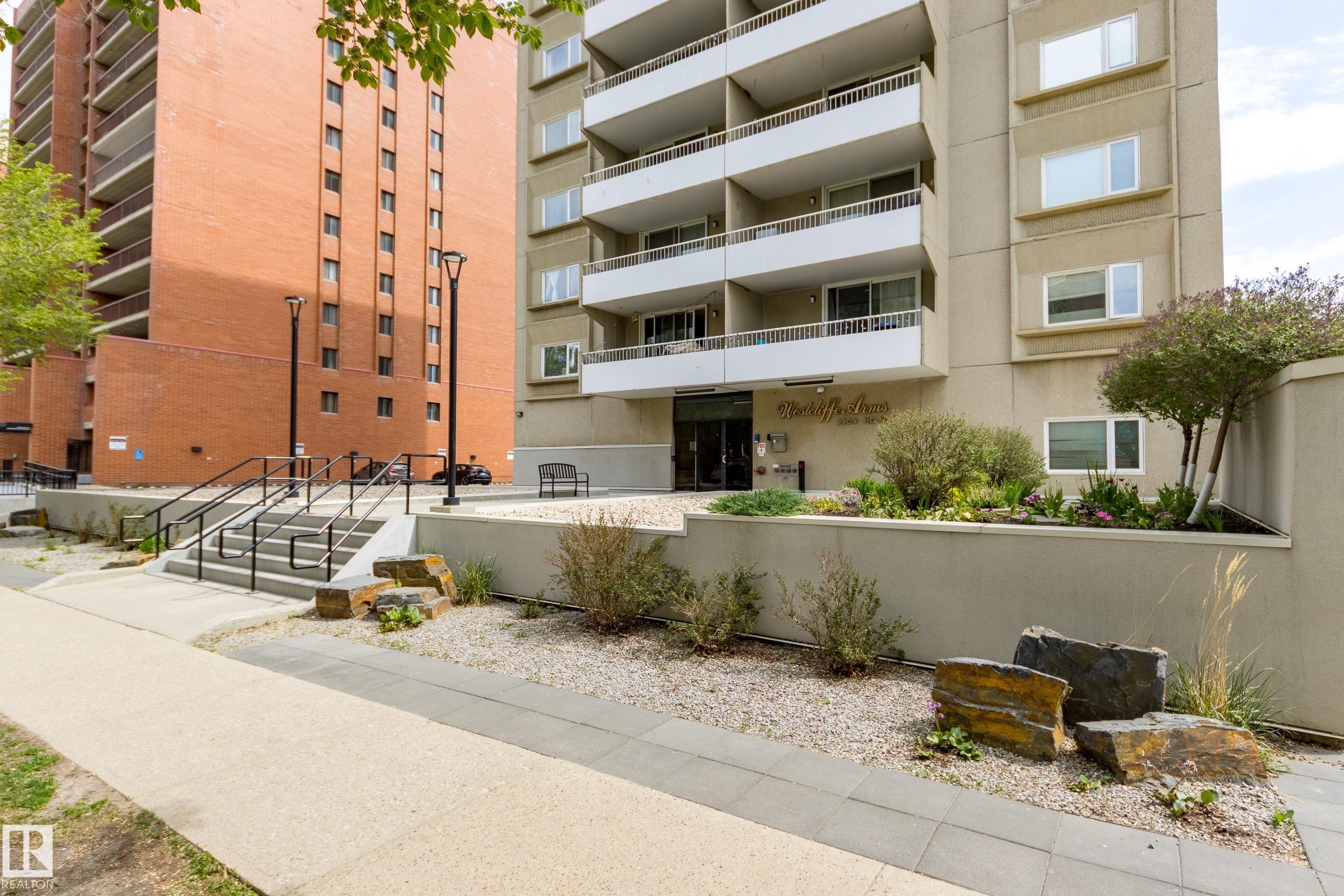 Photo 38 at 9909 110 Street NW, Wîhkwêntôwin, Edmonton