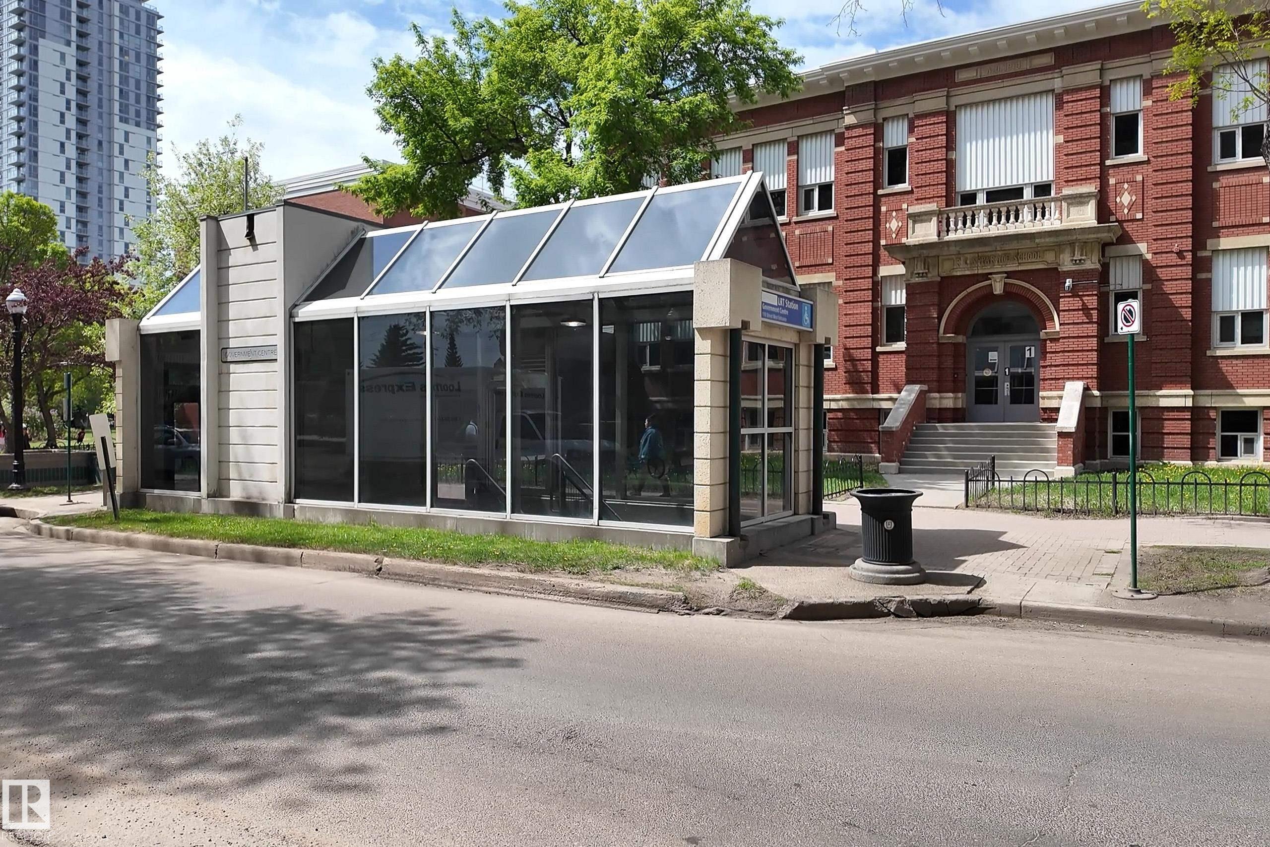 Photo 42 at 9909 110 Street NW, Wîhkwêntôwin, Edmonton