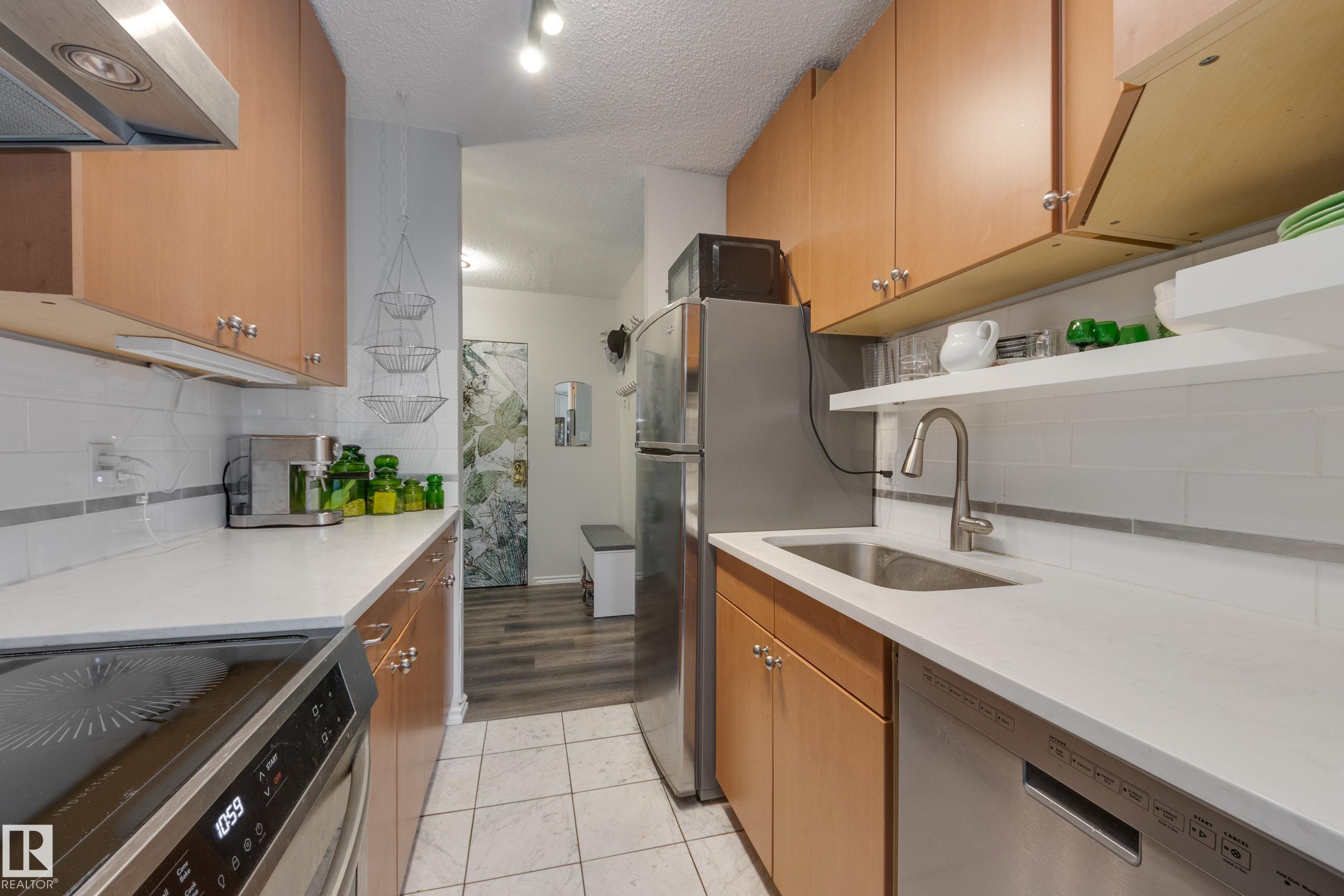 Photo 9 at 9909 110 Street NW, Wîhkwêntôwin, Edmonton