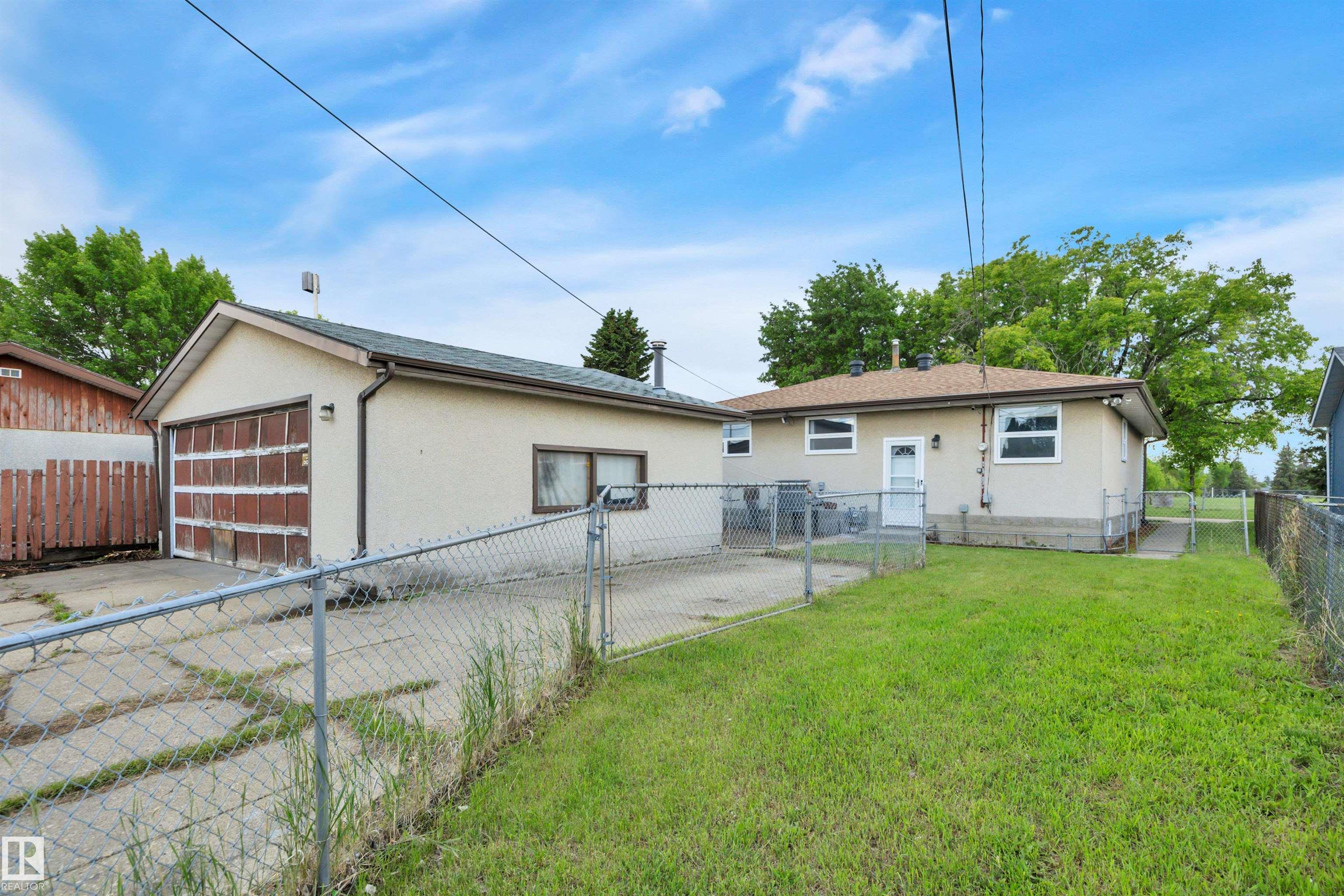 Photo 30 at 13327 73 Street NW, Delwood, Edmonton
