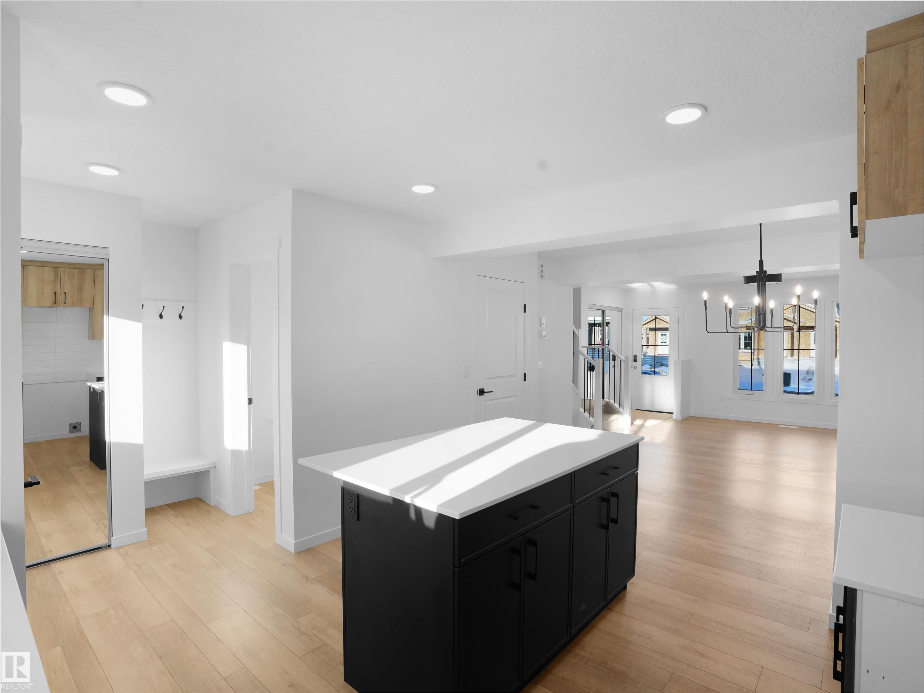 Photo 12 at 4 - 18640 18 Avenue NW, River's Edge, Edmonton