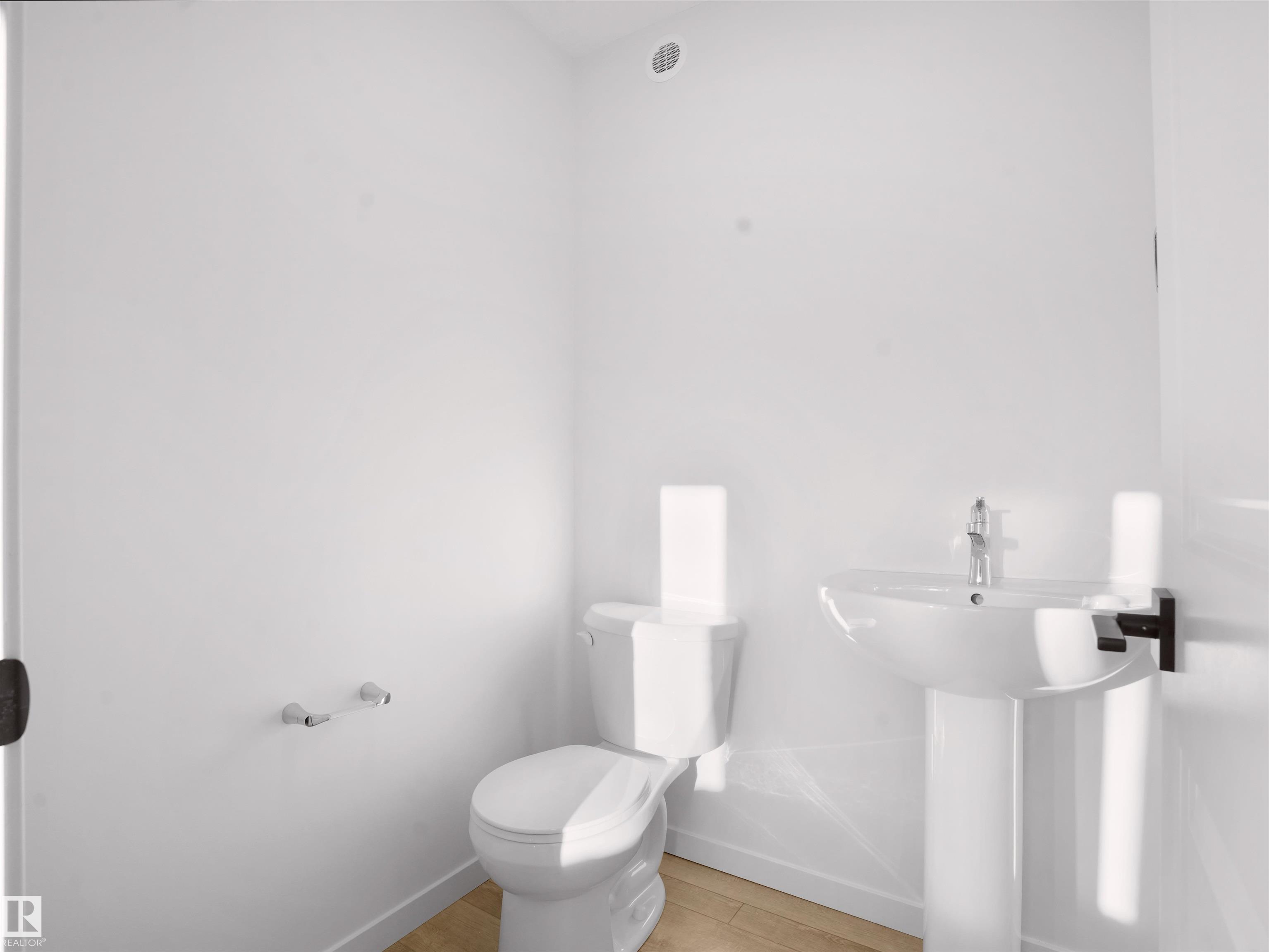 Photo 14 at 4 - 18640 18 Avenue NW, River's Edge, Edmonton