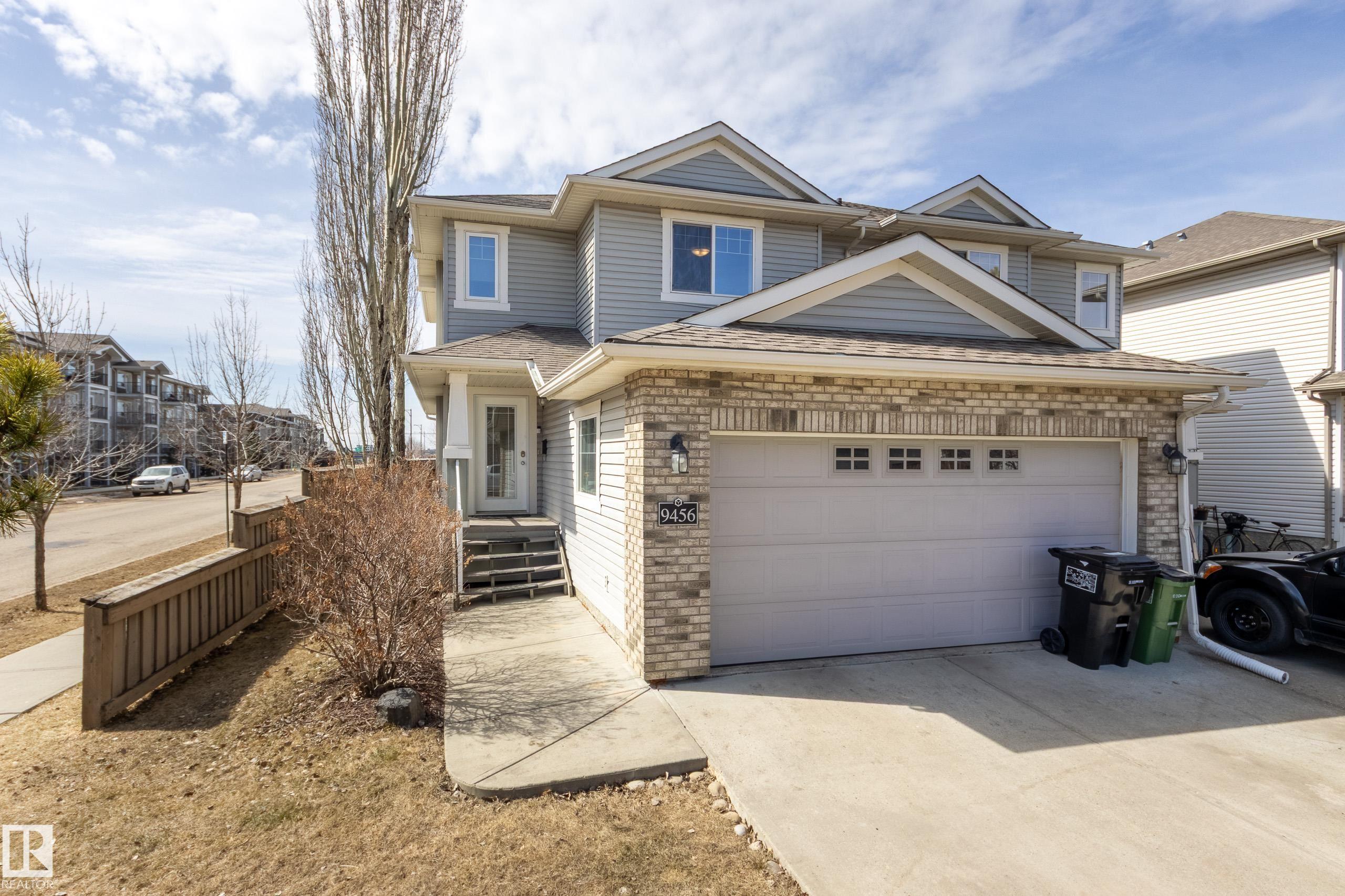 Photo 2 at 9456 Stein Way NW, South Terwillegar, Edmonton