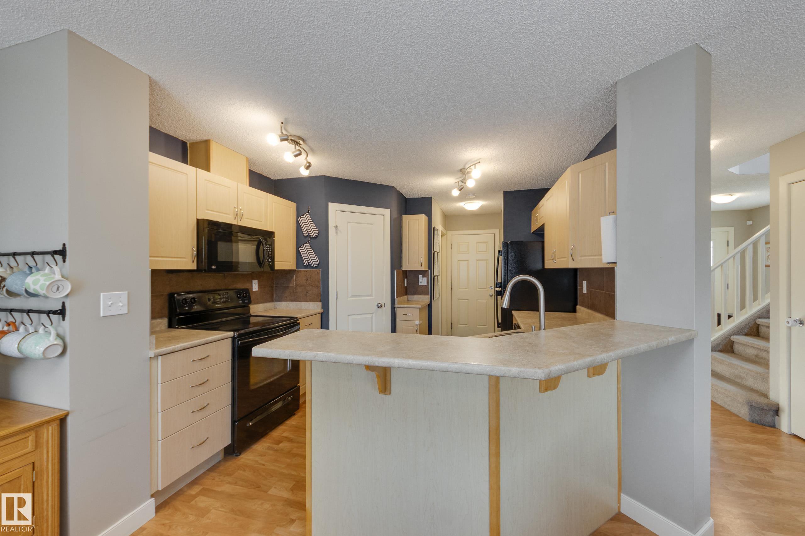 Photo 9 at 9456 Stein Way NW, South Terwillegar, Edmonton