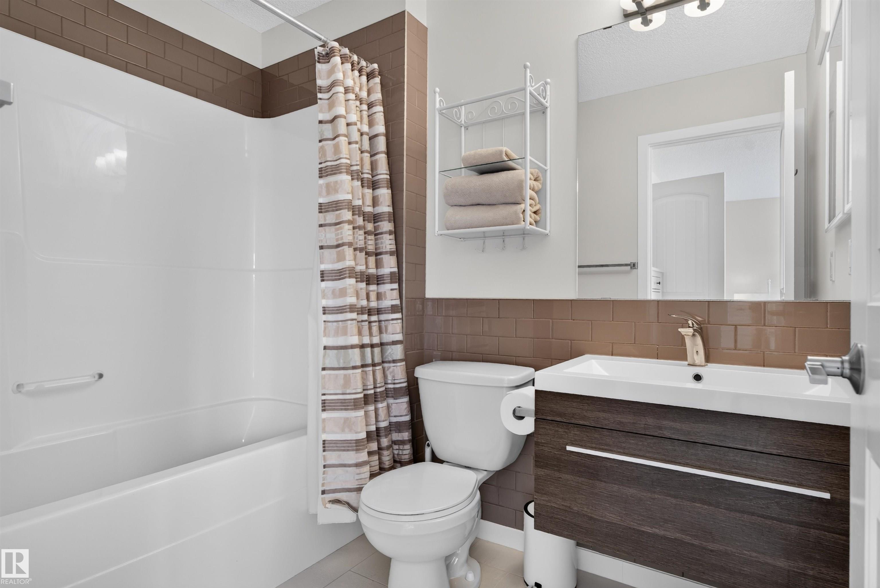 Photo 13 at 6928 22 Avenue SW, Summerside, Edmonton