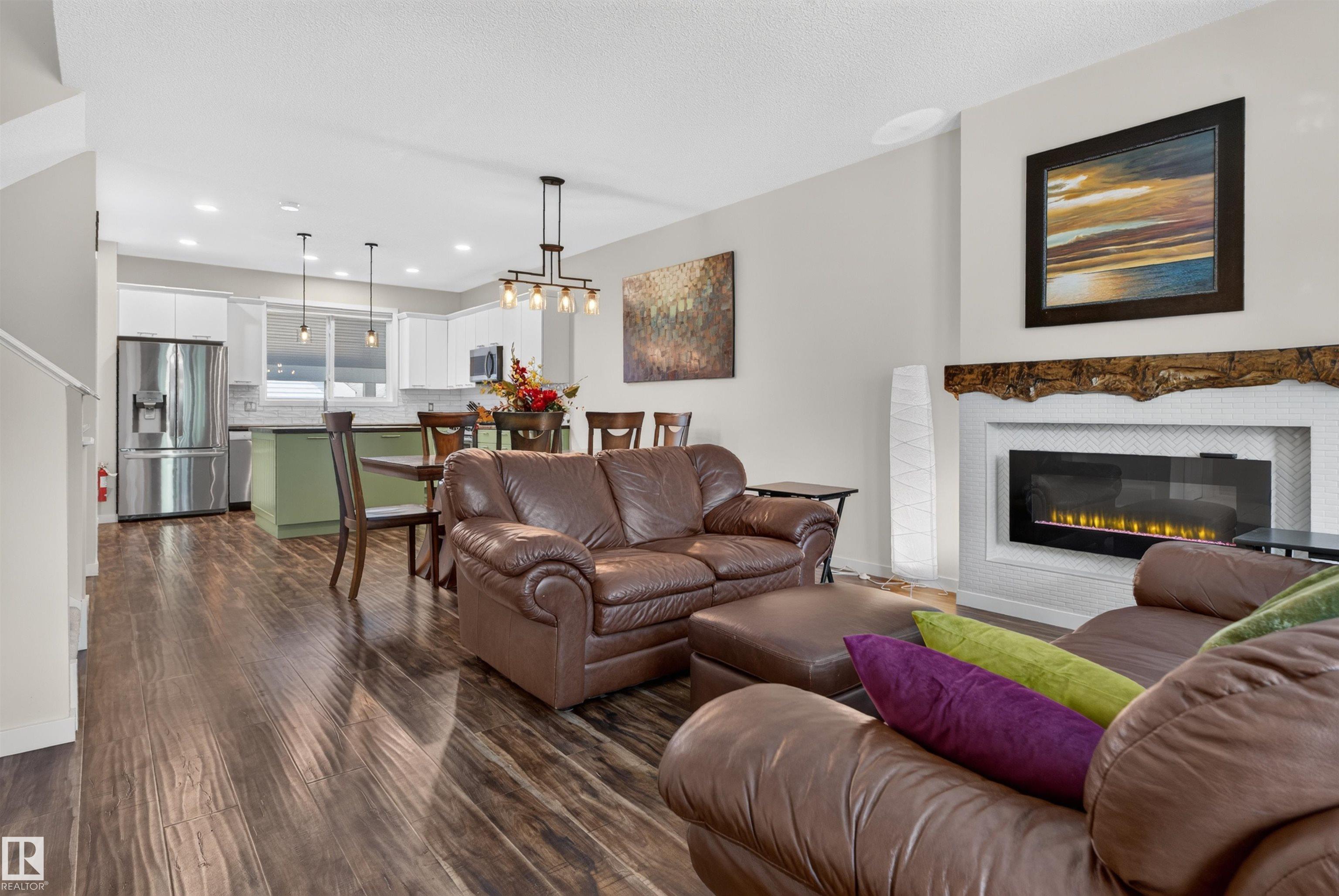 Photo 4 at 6928 22 Avenue SW, Summerside, Edmonton