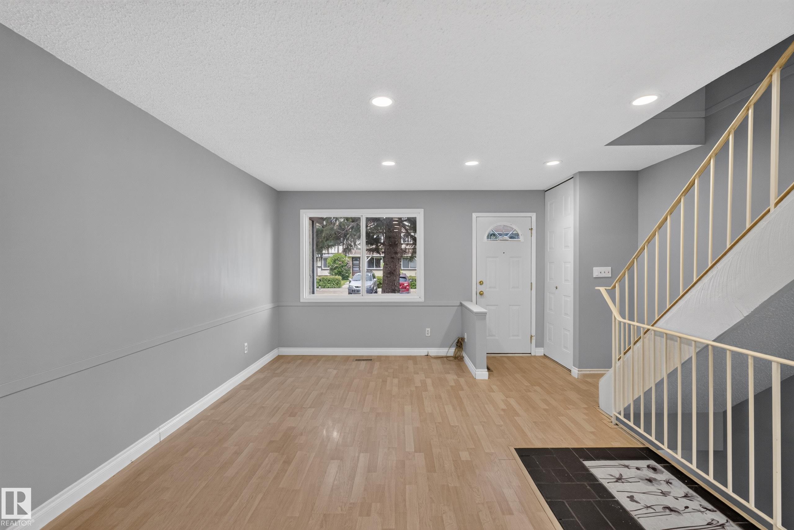 Photo 14 at 178 Tudor Lane NW, Sweet Grass, Edmonton