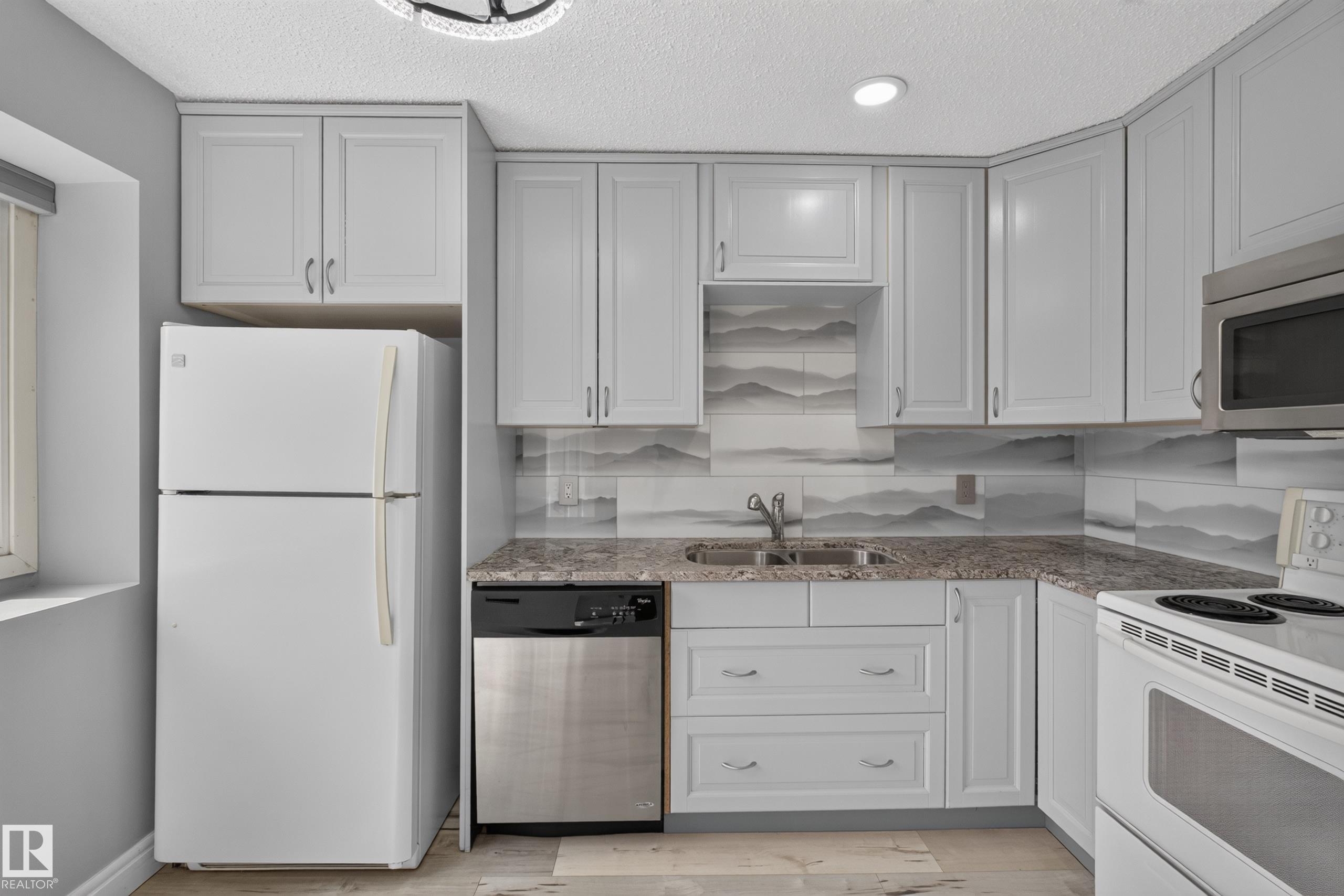 Photo 17 at 178 Tudor Lane NW, Sweet Grass, Edmonton