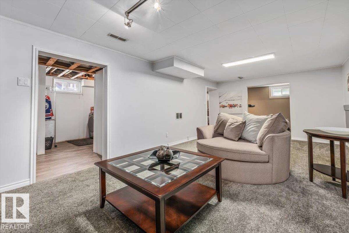 Photo 20 at 16165 110b Avenue NW, Mayfield, Edmonton