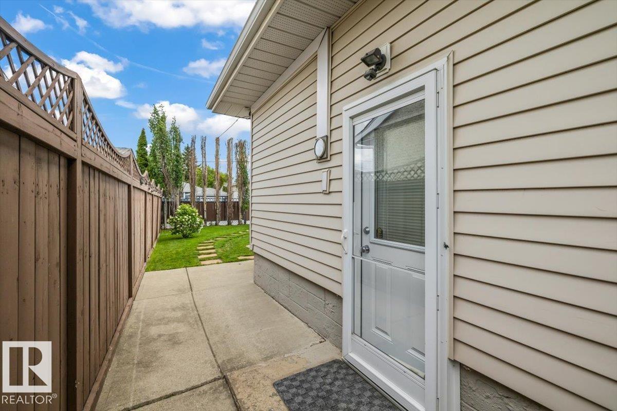 Photo 27 at 16165 110b Avenue NW, Mayfield, Edmonton