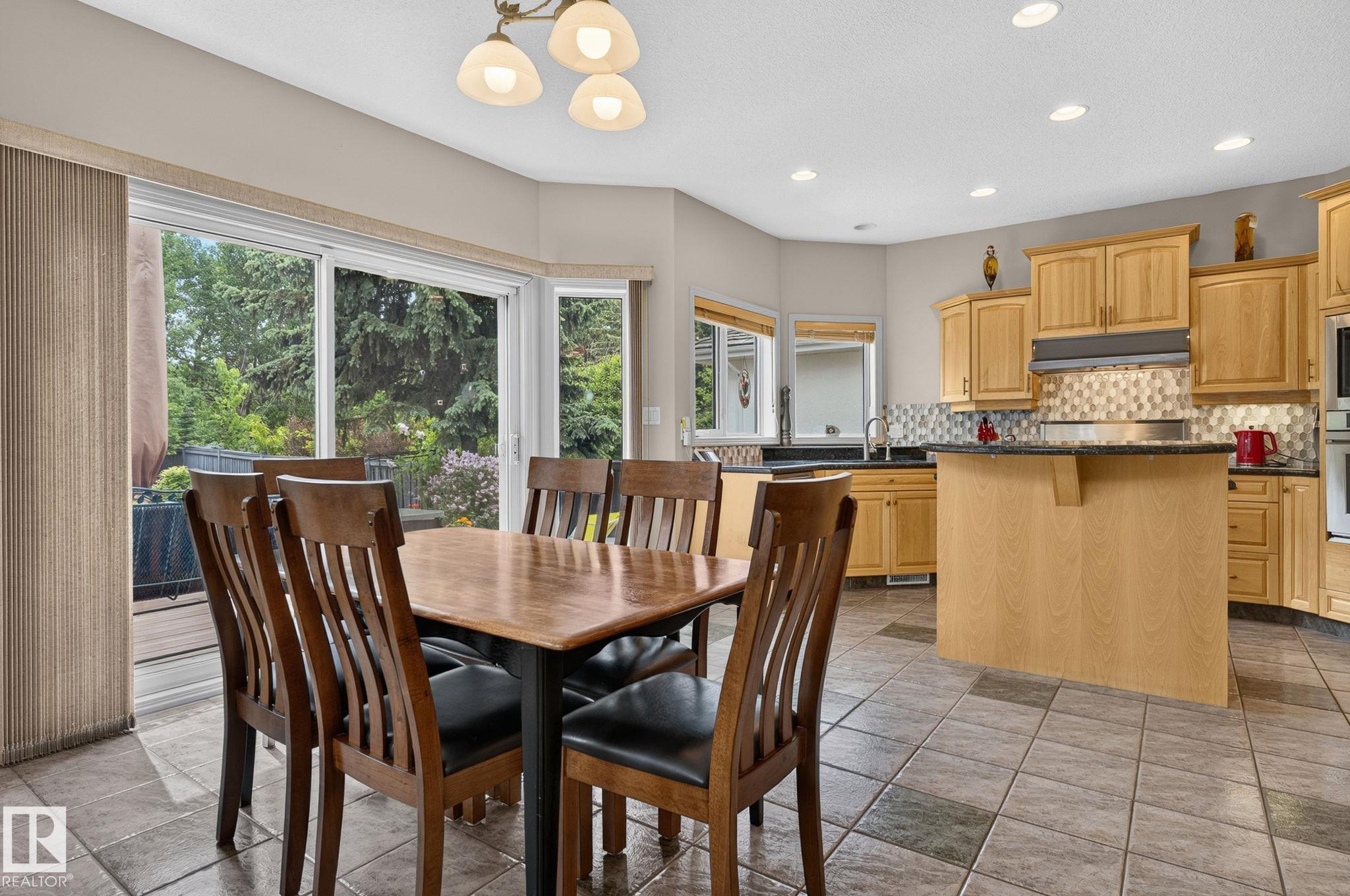 Photo 24 at 229 Wilson Lane NW, Oleskiw, Edmonton