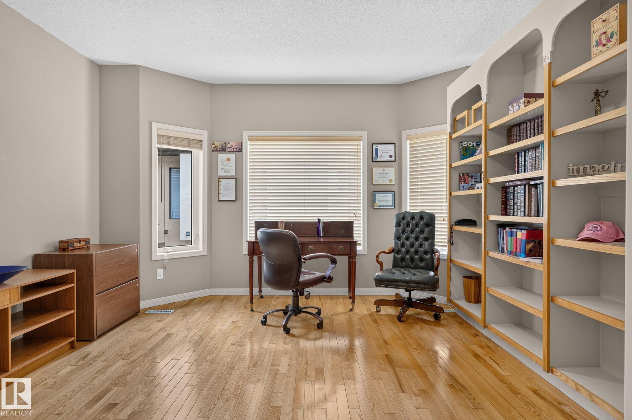 Photo 32 at 229 Wilson Lane NW, Oleskiw, Edmonton