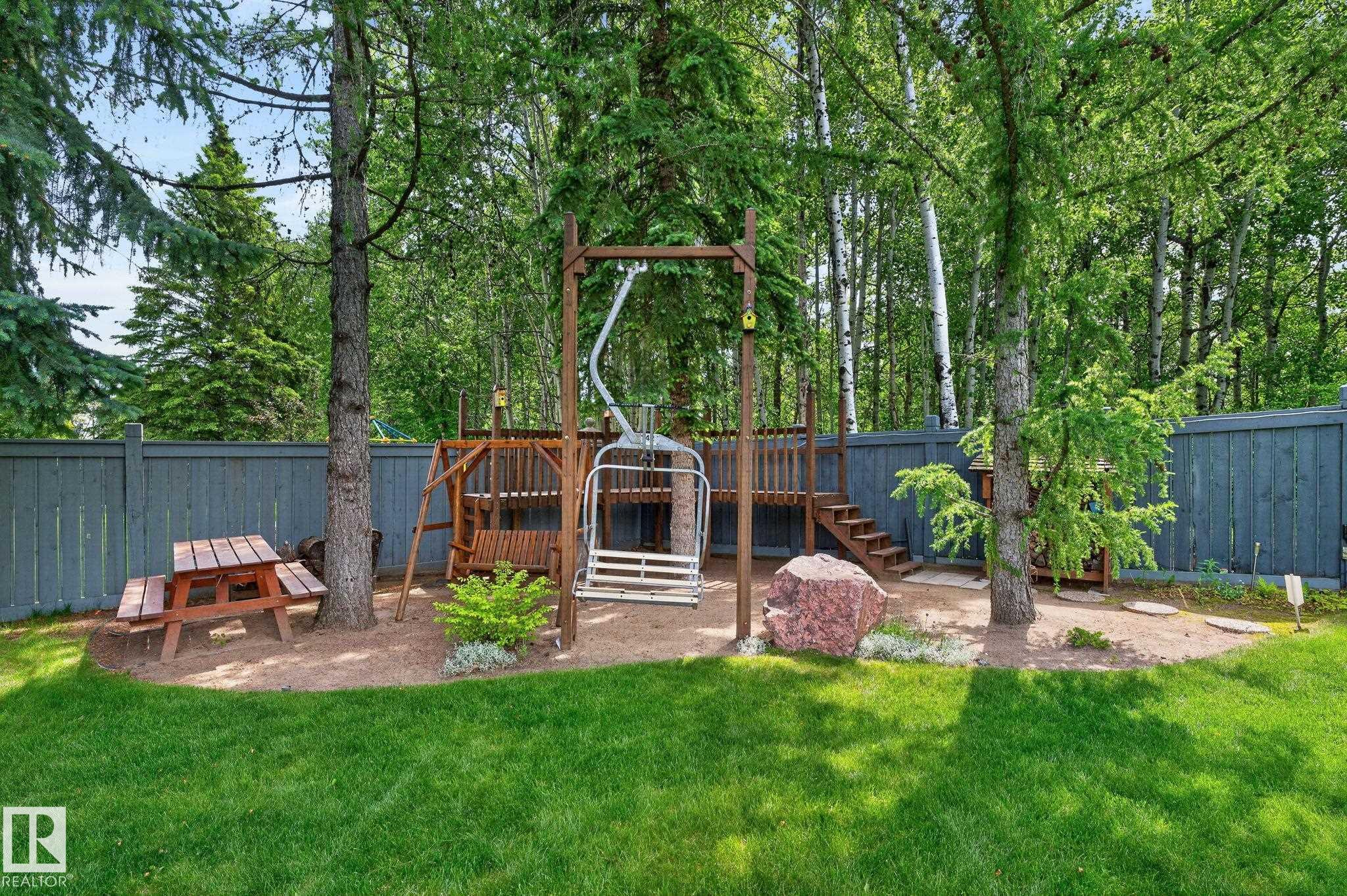 Photo 56 at 229 Wilson Lane NW, Oleskiw, Edmonton