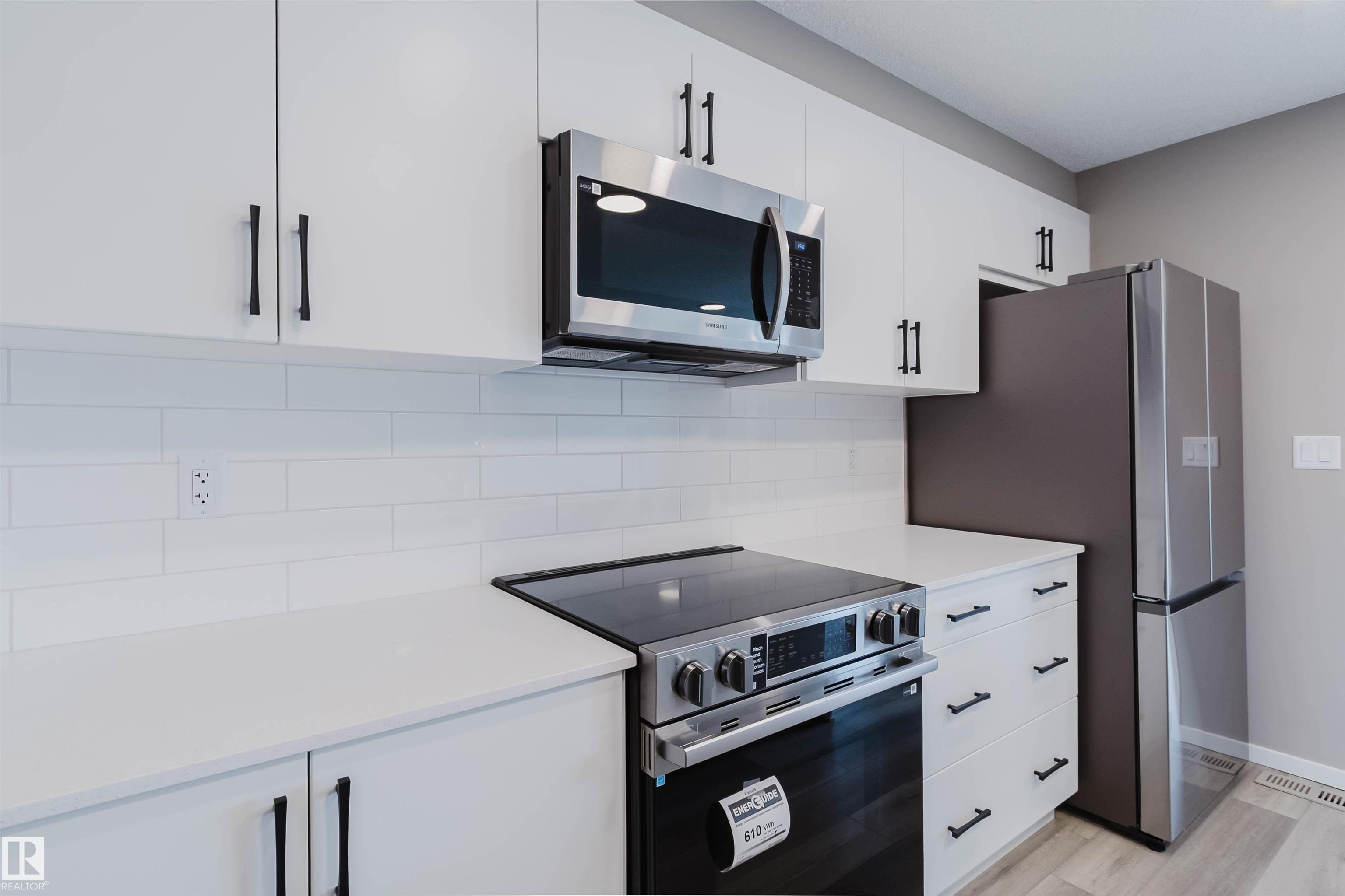 Photo 14 at 20418 15a Avenue NW, Stillwater, Edmonton