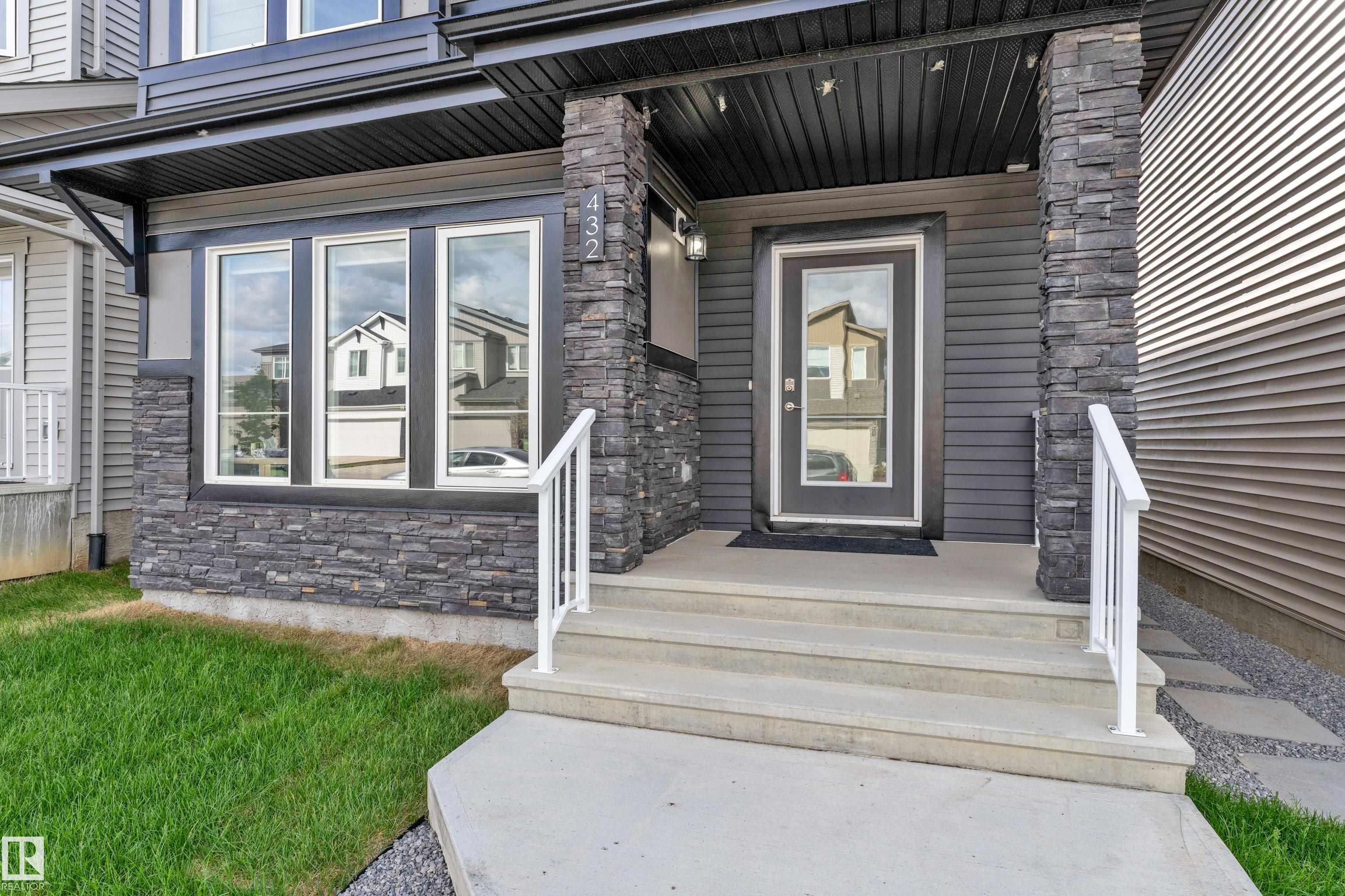 Photo 4 at 432 29 Street SW, Alces, Edmonton