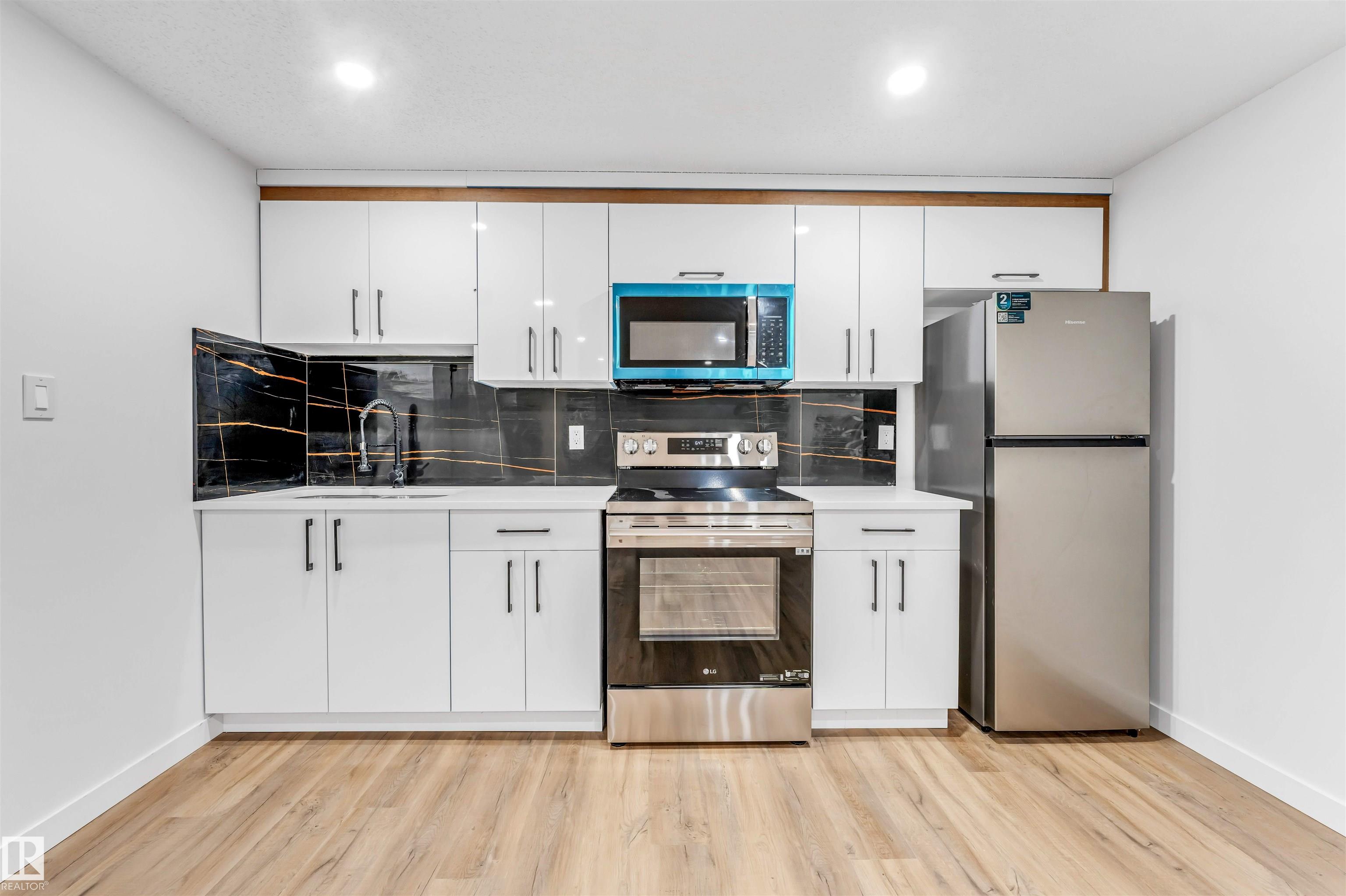 Photo 30 at 6404 88 Avenue NW, Kenilworth, Edmonton
