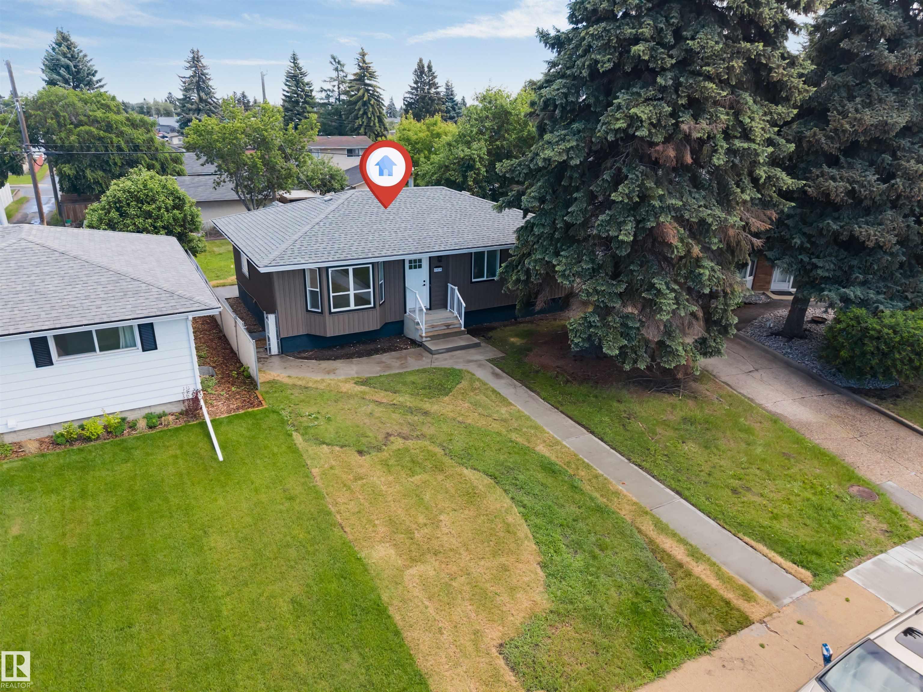 Photo 38 at 6404 88 Avenue NW, Kenilworth, Edmonton