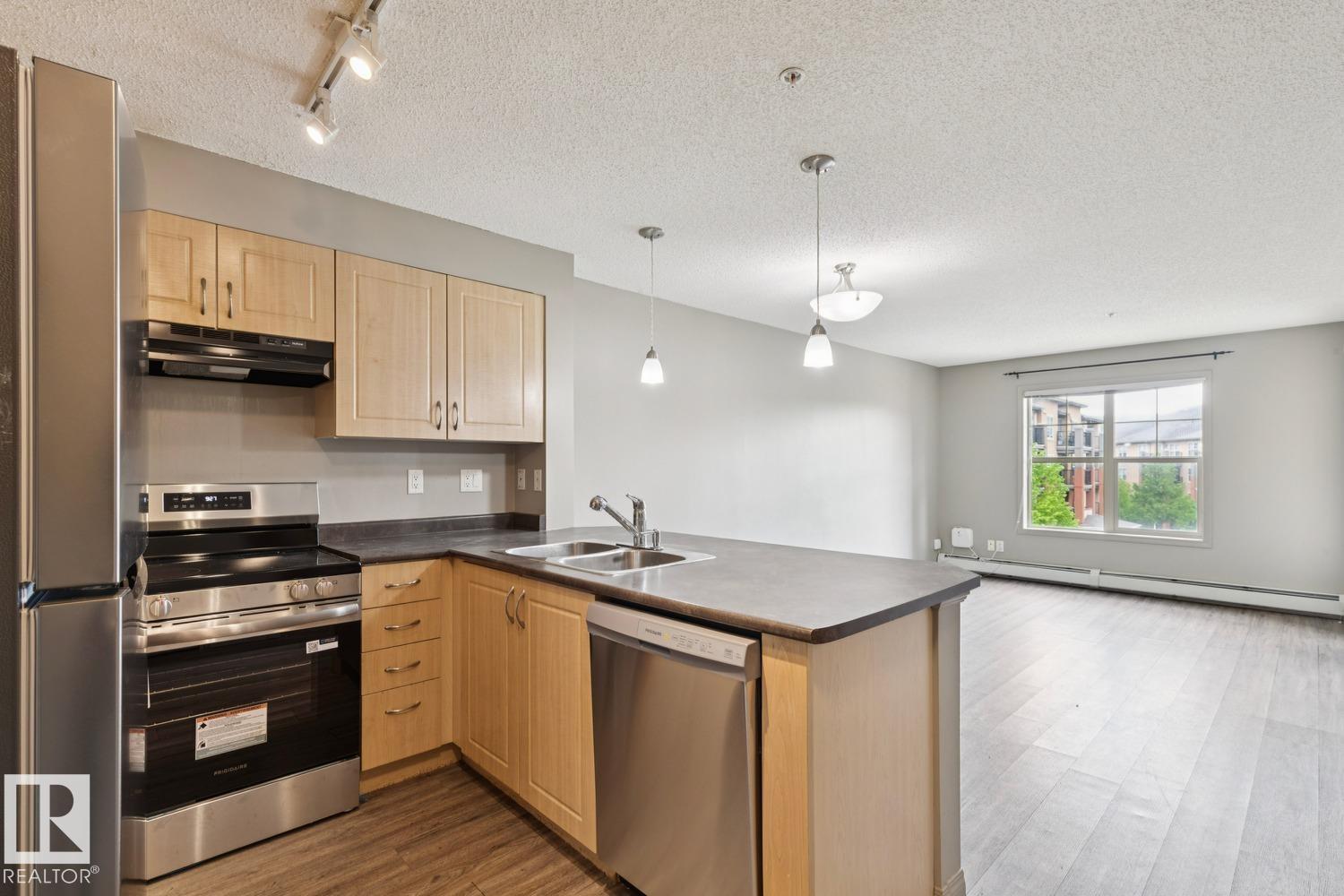 Photo 3 at 312 - 11453 Ellerslie Road SW, Rutherford, Edmonton