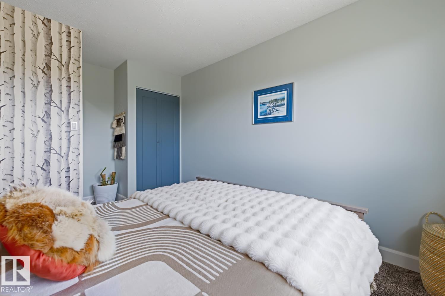 Photo 31 at 3504 102 Avenue NW, Rundle Heights, Edmonton