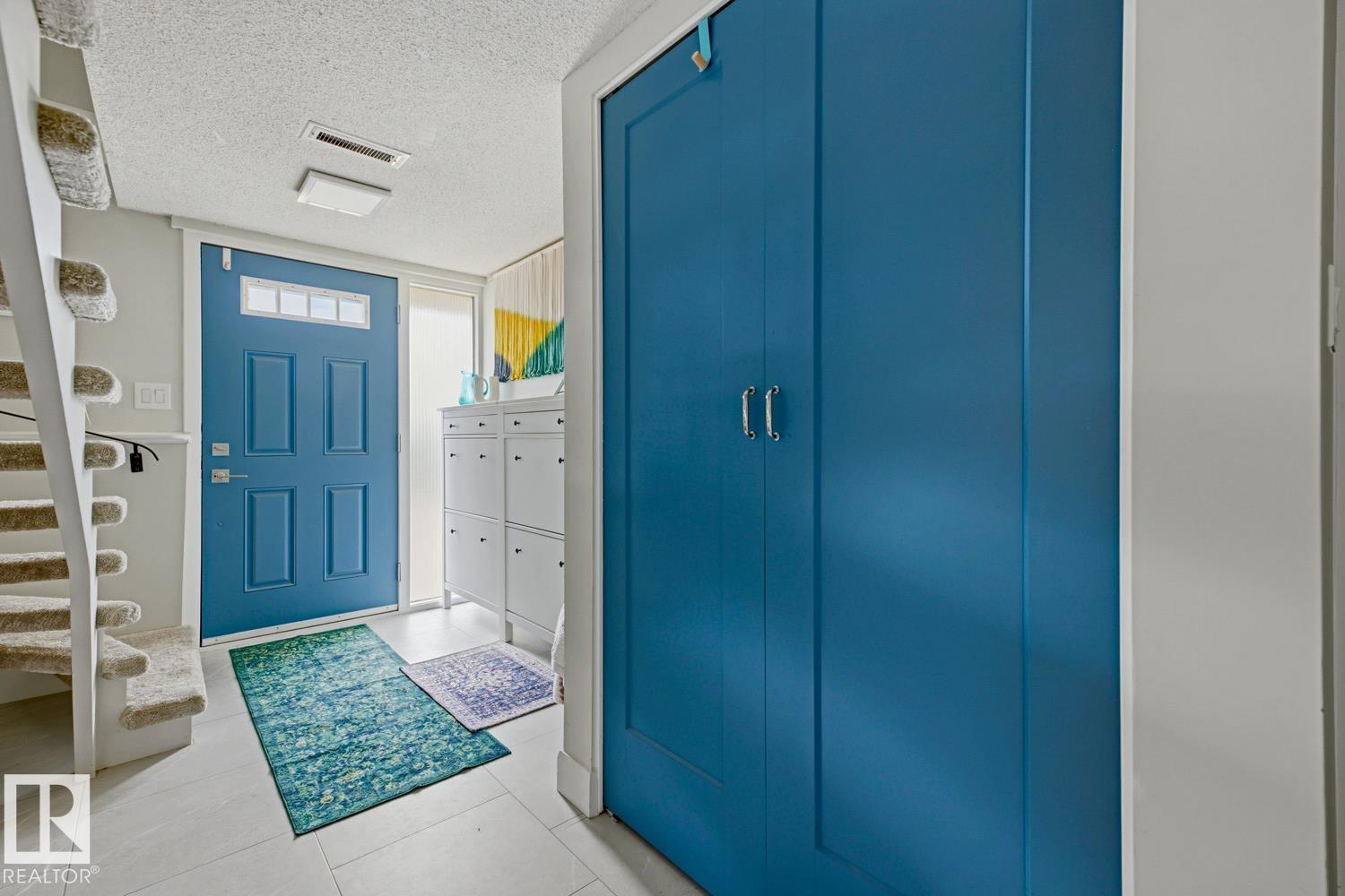 Photo 32 at 3504 102 Avenue NW, Rundle Heights, Edmonton