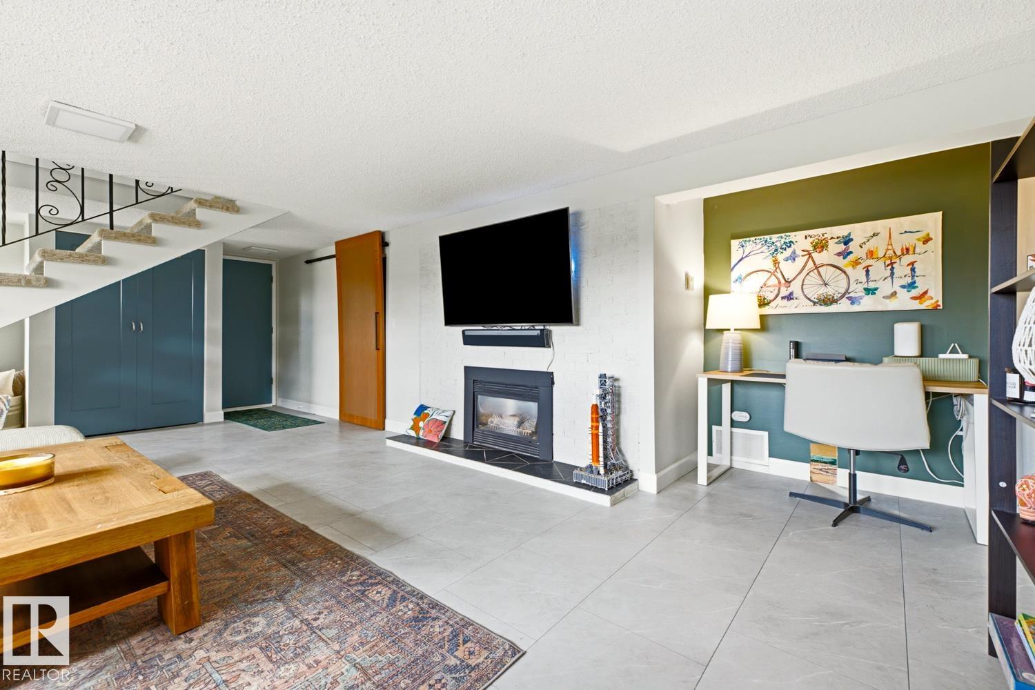 Photo 36 at 3504 102 Avenue NW, Rundle Heights, Edmonton
